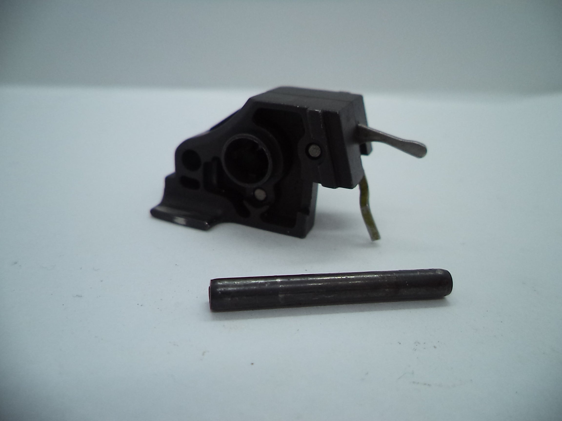 Smith & Wesson M&P 9 Full Size 1.0 Lever Assembly & Pin - 9mm - Used OEM Part