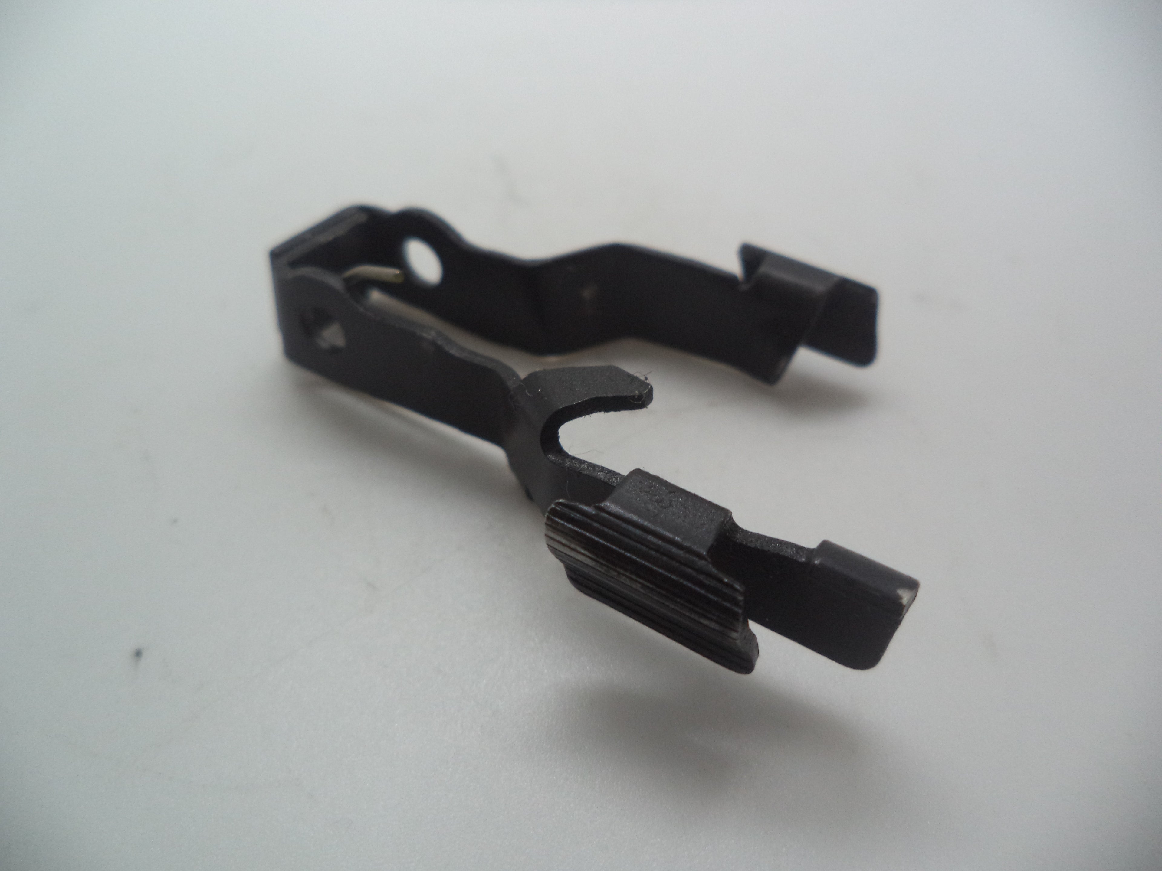 MP4505B Smith & Wesson Pistol M&P 45 Slide Stop Assembly Used Part .45 S&W