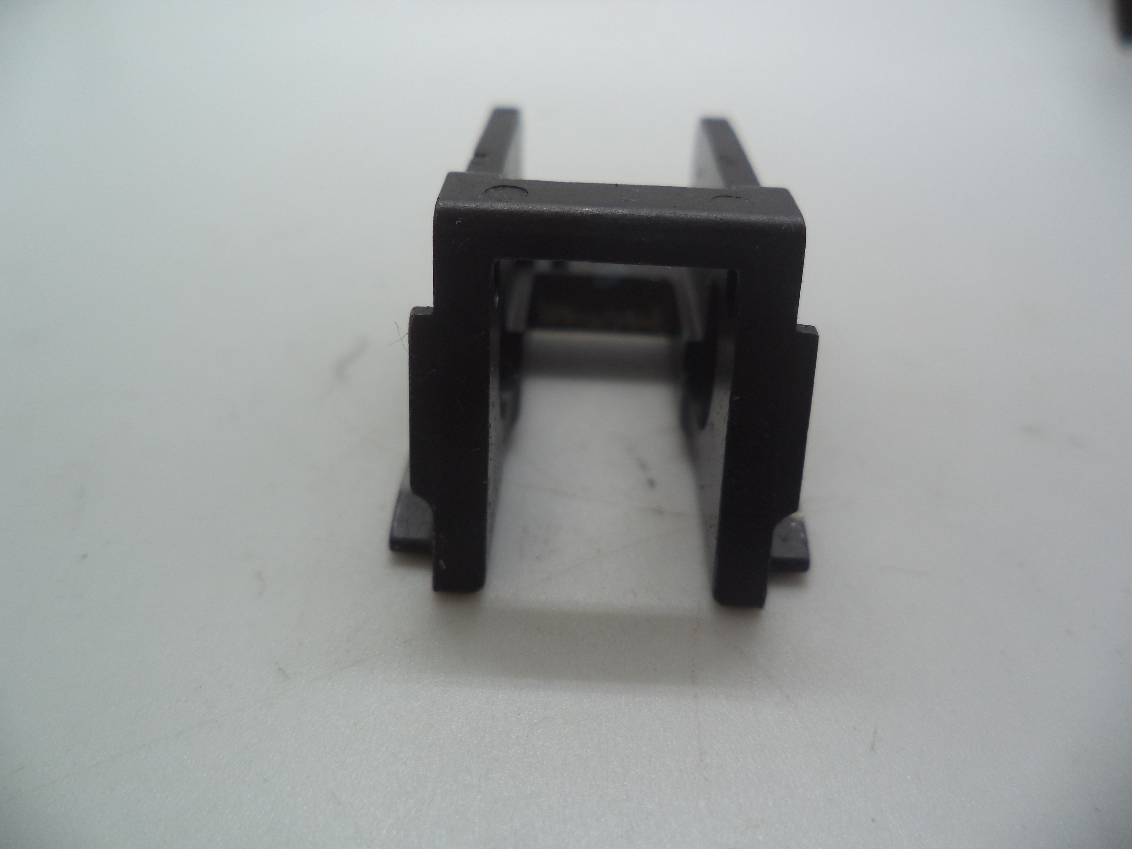 MP4502B Smith & Wesson Pistol M&P 45 Locking Block Used Part .45 S&W
