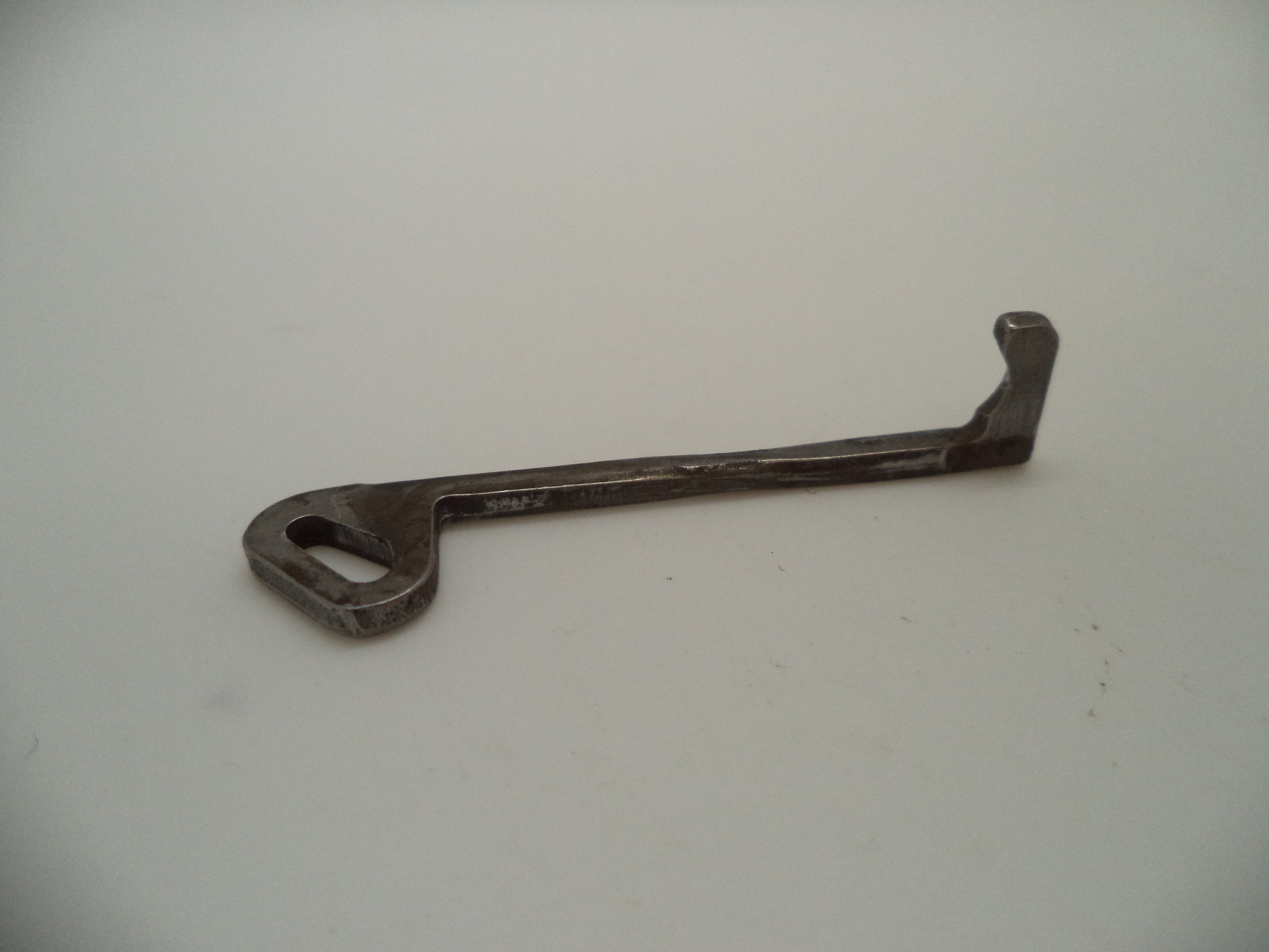 581120 Smith & Wesson L Frame Model 581 Hammer Block Used .357 Magnum