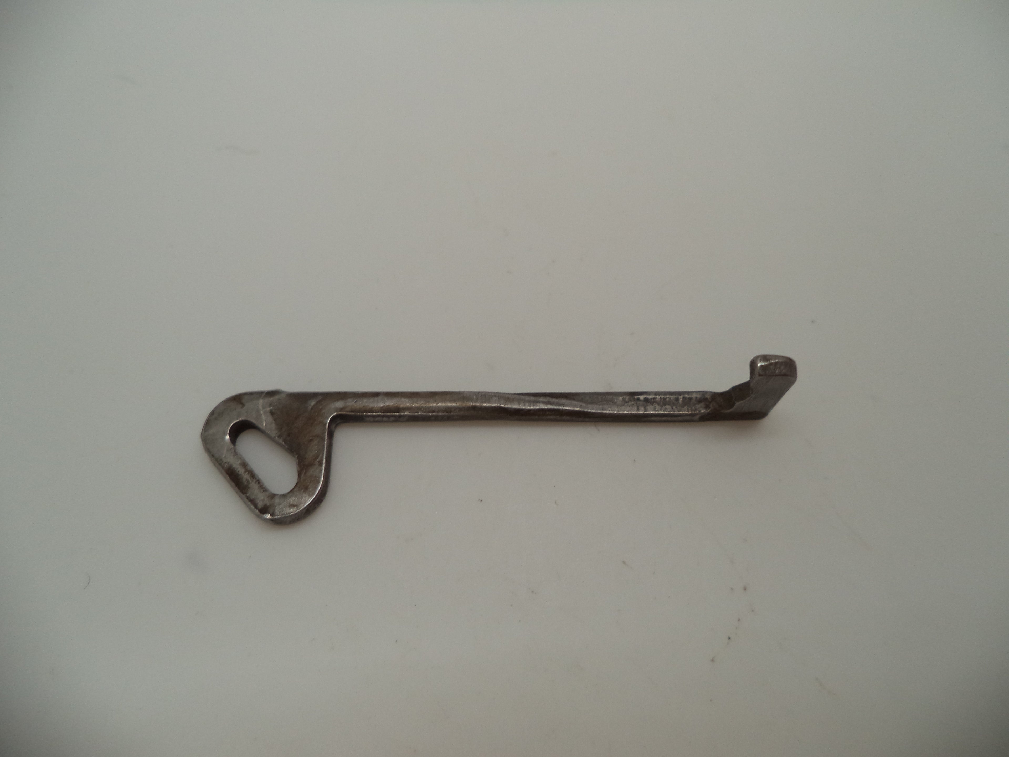 581120 Smith & Wesson L Frame Model 581 Hammer Block Used .357 Magnum