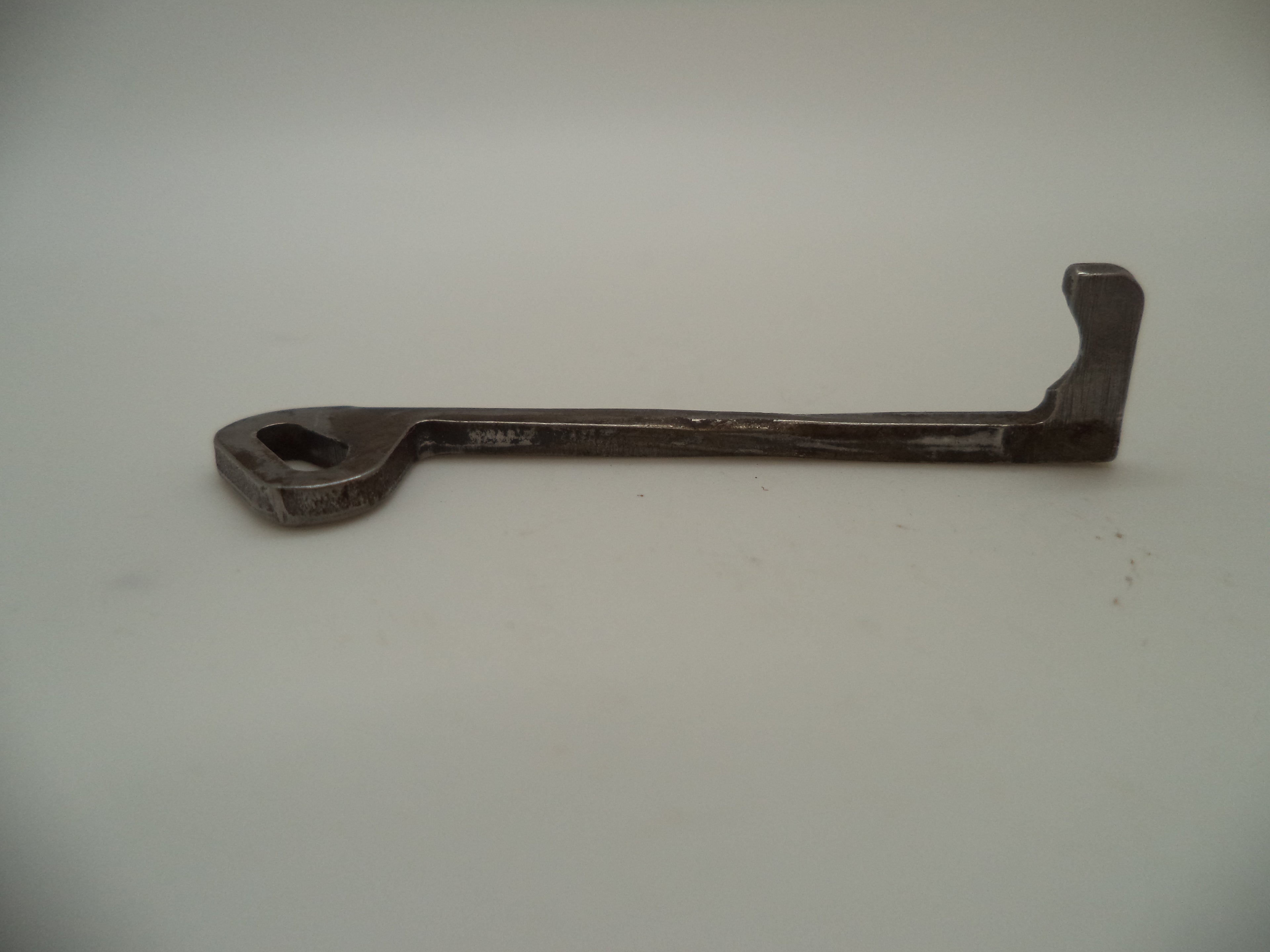 581120 Smith & Wesson L Frame Model 581 Hammer Block Used .357 Magnum