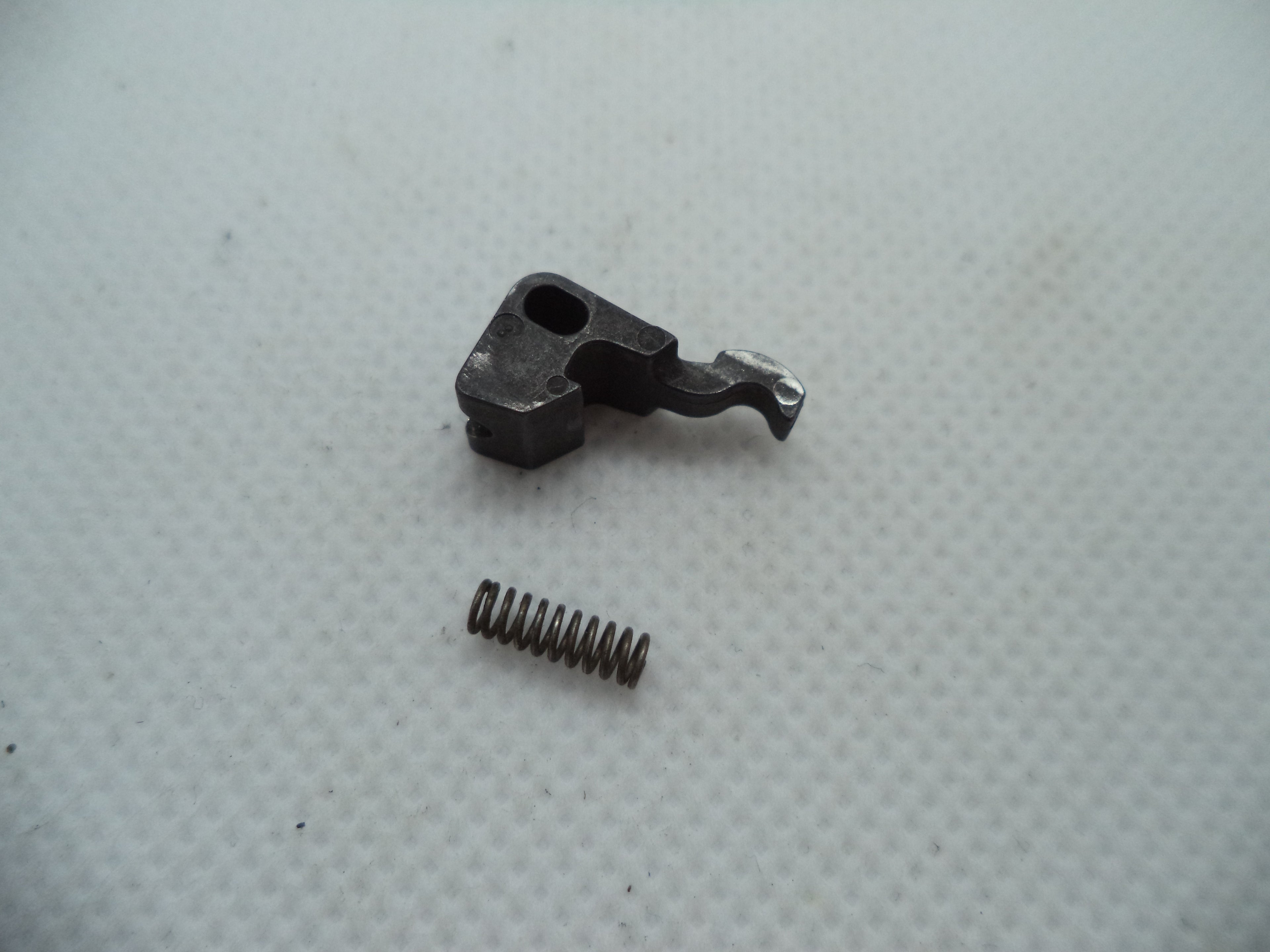 38681 Smith & Wesson L Frame Model 386SC Cylinder Stop & Spring .357 Magnum