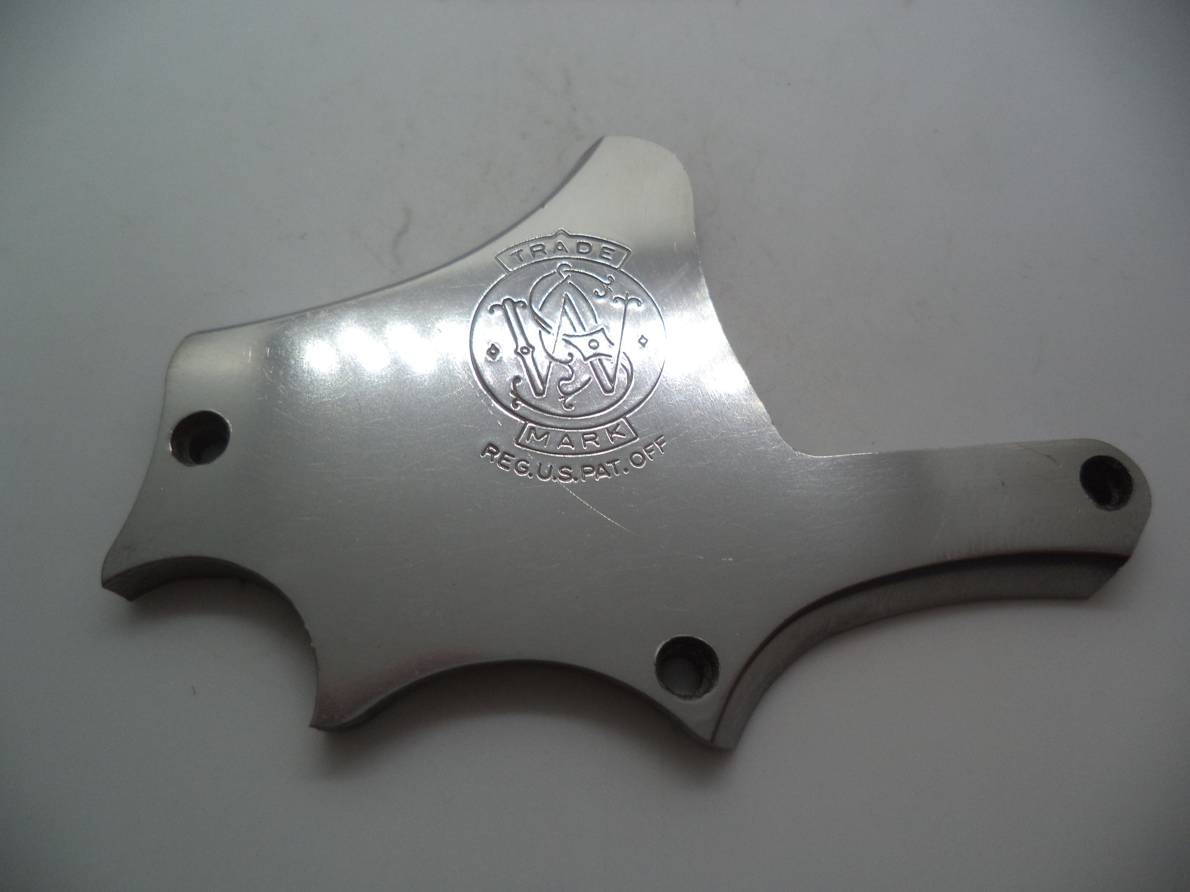 686157 Smith & Wesson Revolver L Frame Model 686 Side Plate .357 Magnum Stainless Steel
