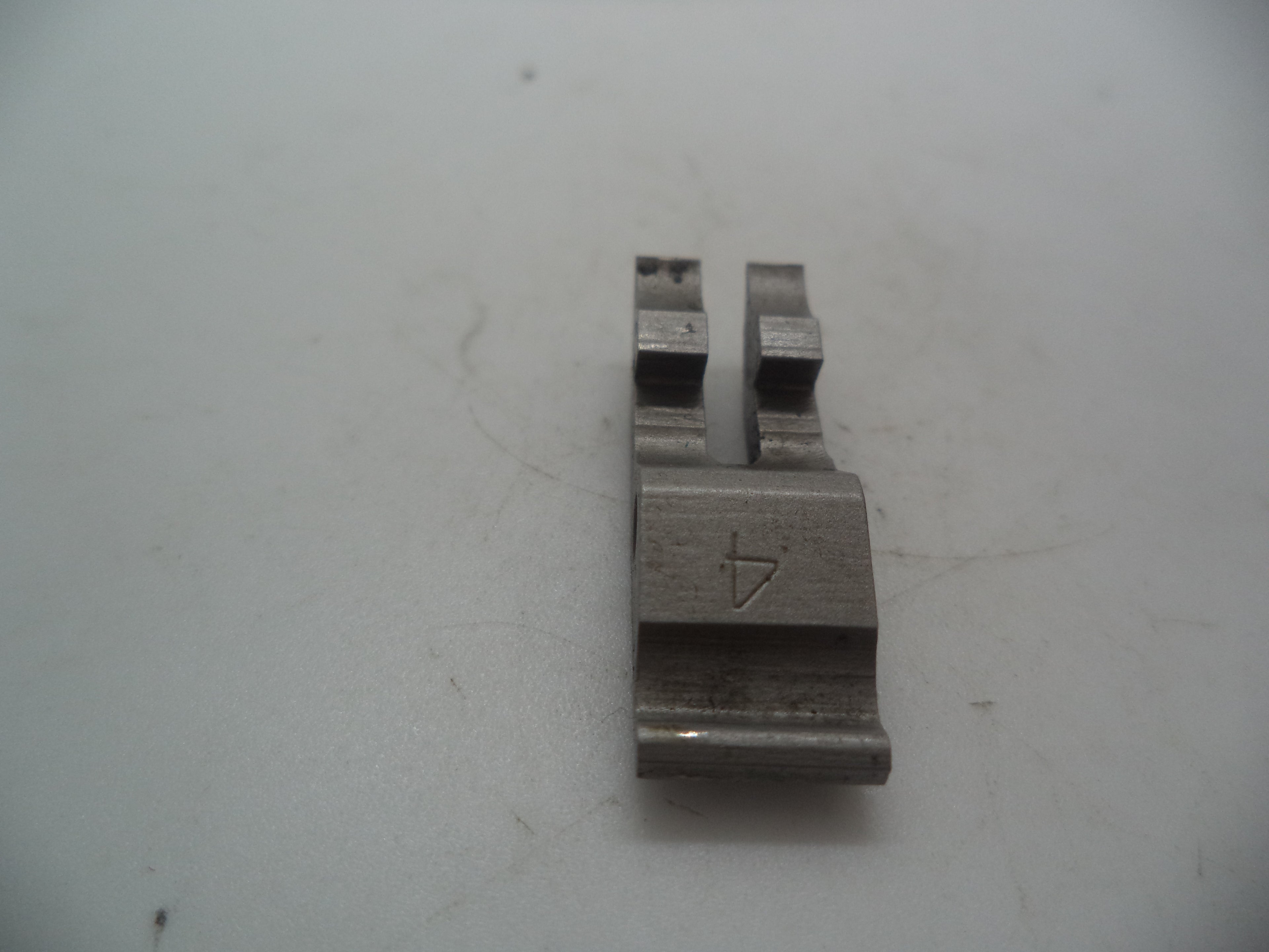 9161 Smith & Wesson Model 915  9mm Housing Lever Used Parts