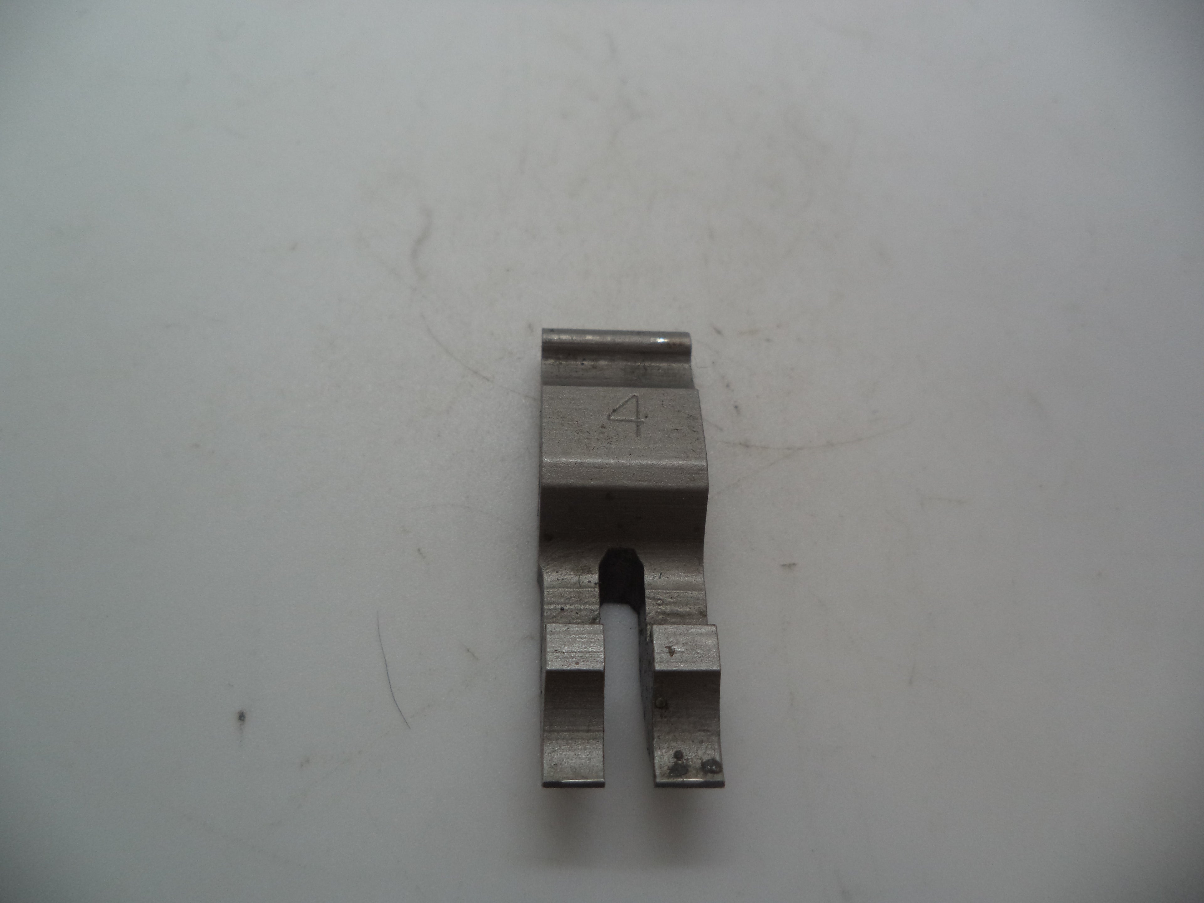 9161 Smith & Wesson Model 915  9mm Housing Lever Used Parts