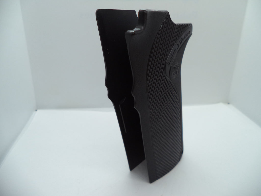 Smith & Wesson Straight Back Grips Black Polymer Models 4505, 4506, 4567, 4586, 1006 .45 ACP/10mm - 203620000