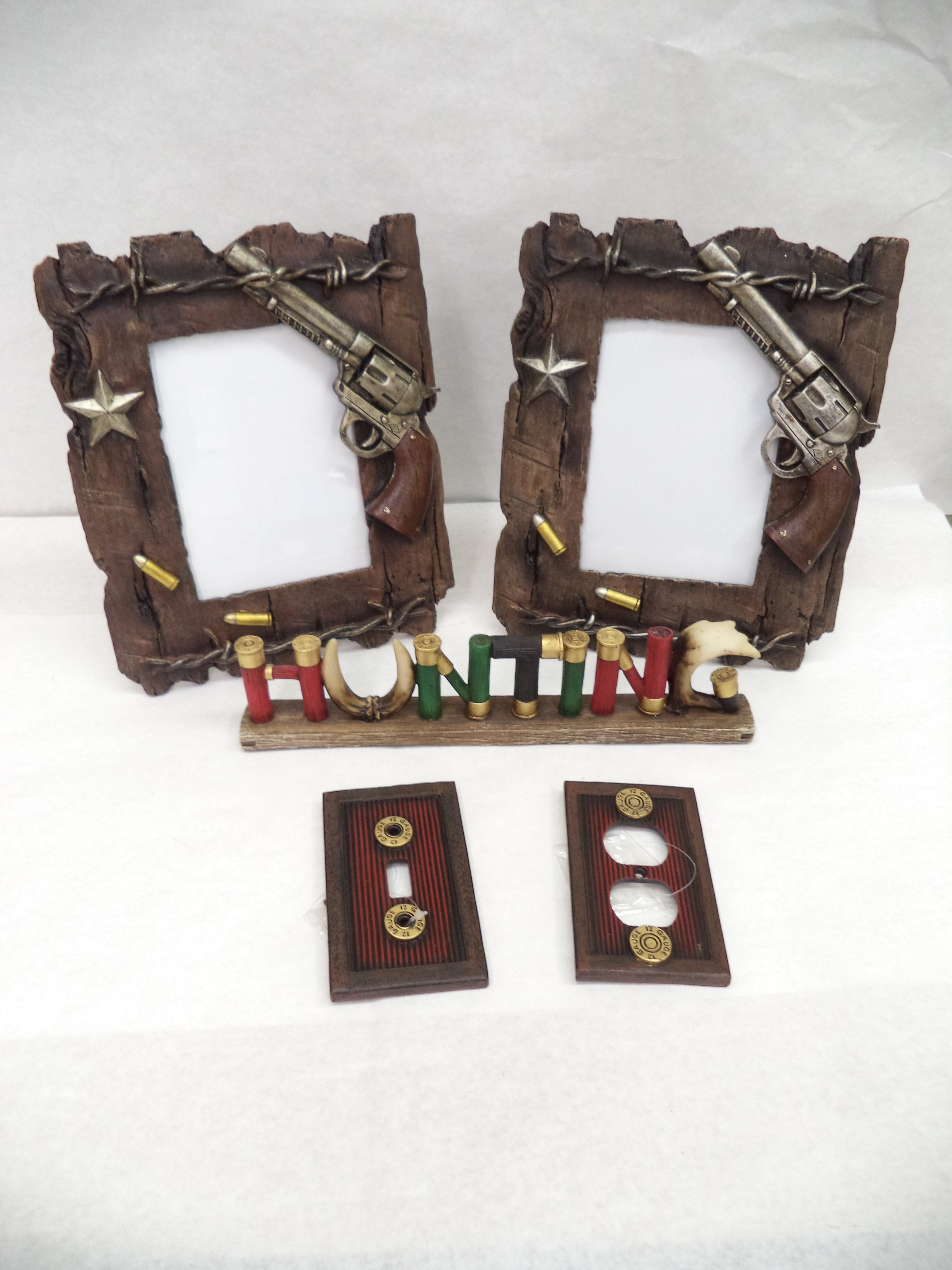 Revolver Decor Pack 5 Items Total- Picture Frame, Switch & outlet cover, Hunting