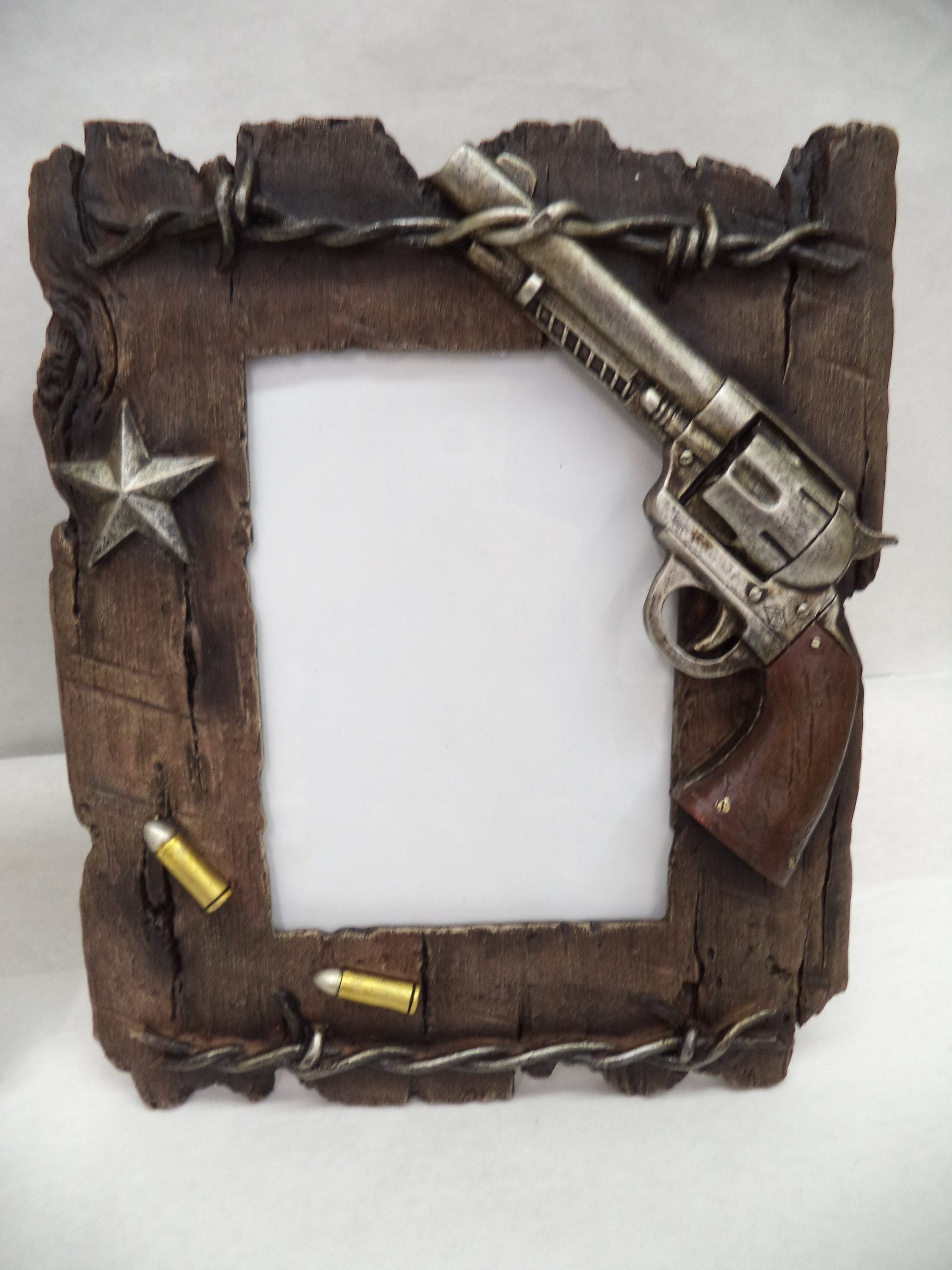 Revolver Decor Pack 5 Items Total- Picture Frame, Switch & outlet cover, Hunting