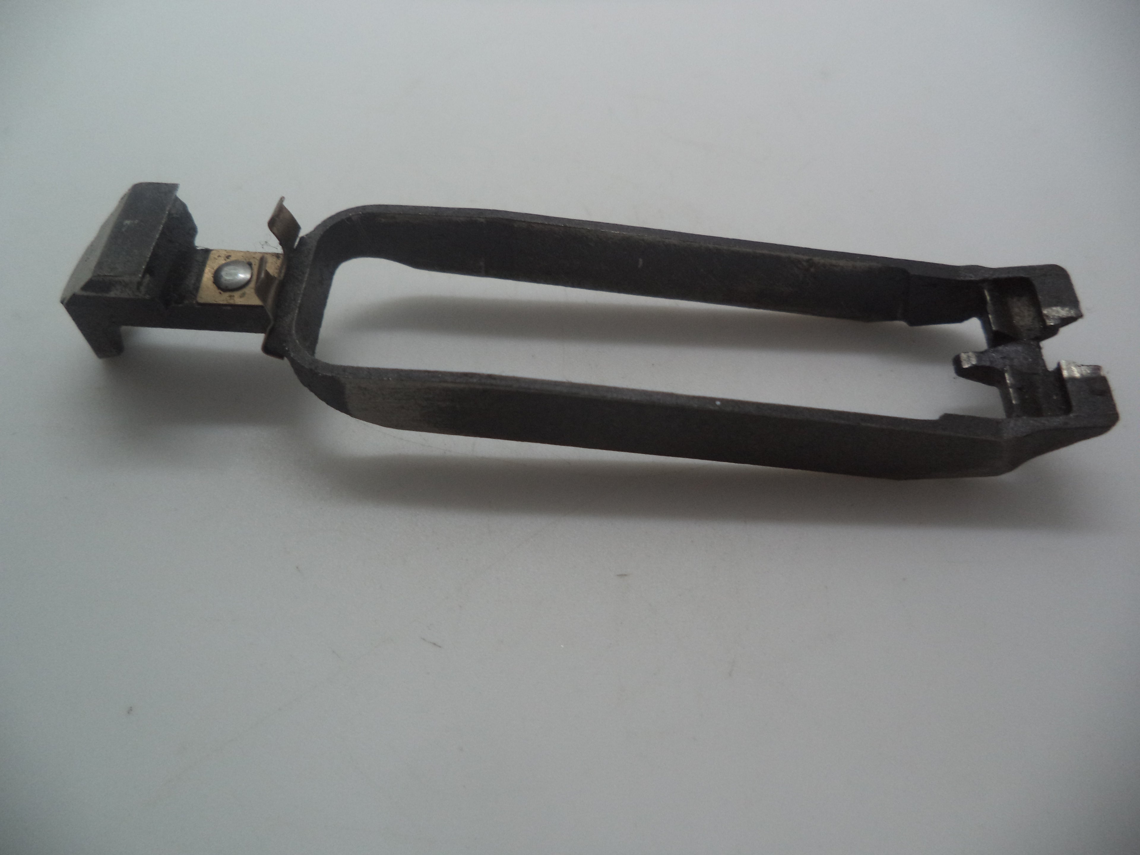 4502 Smith & Wesson Pistol Model 4516 Draw Bar Used Part .45 ACP S&W