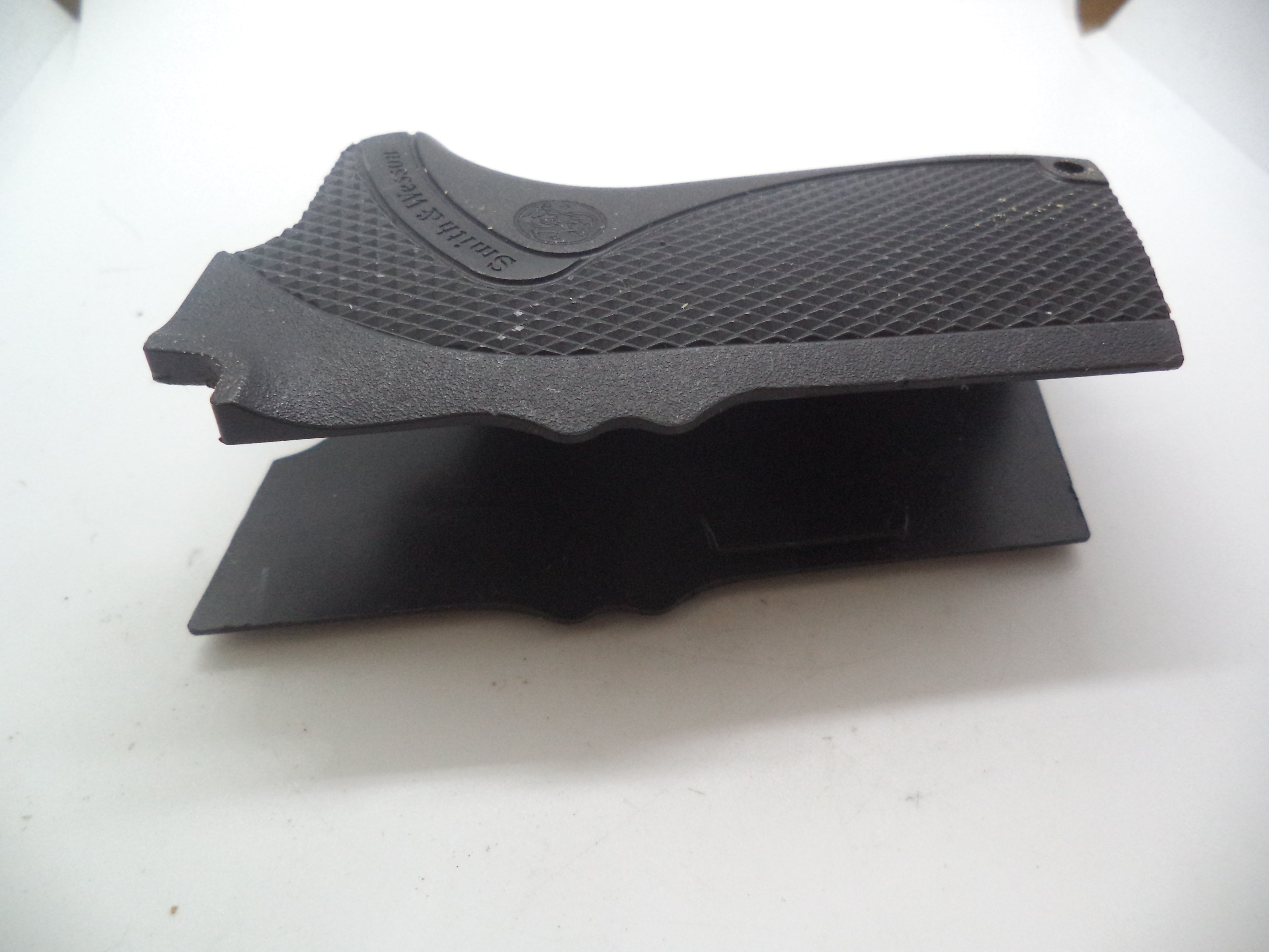 PG69 Smith & Wesson Model 6946  9mm  Plastic Pistol Grips Black Used Parts