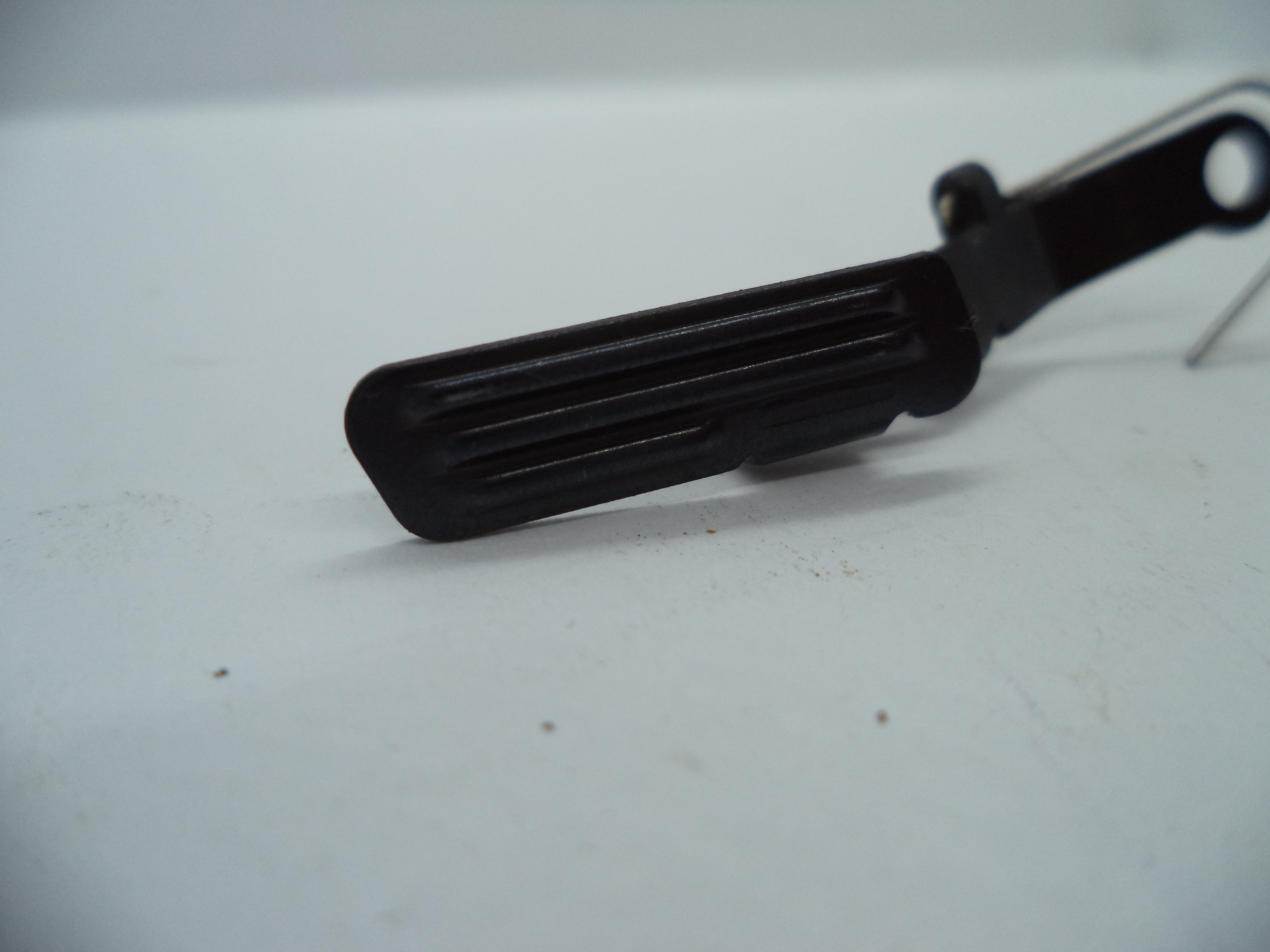 SW9C2 Smith & Wesson Pistol Model SW9VE 9 MM Slide Stop Lever Used Part