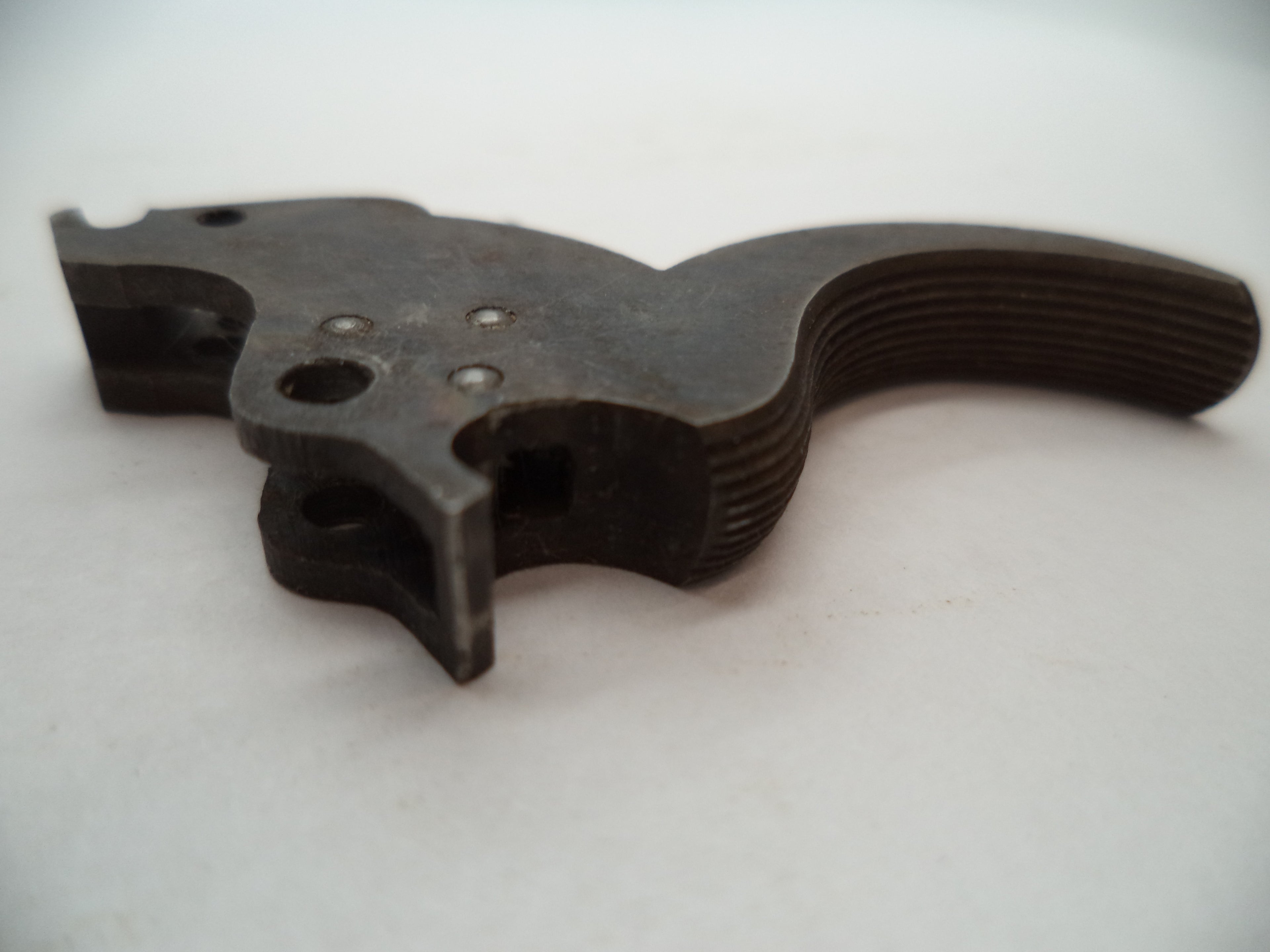 586189C Smith & Wesson L Frame Model 586 Trigger .265" Wide .357 magnum Used