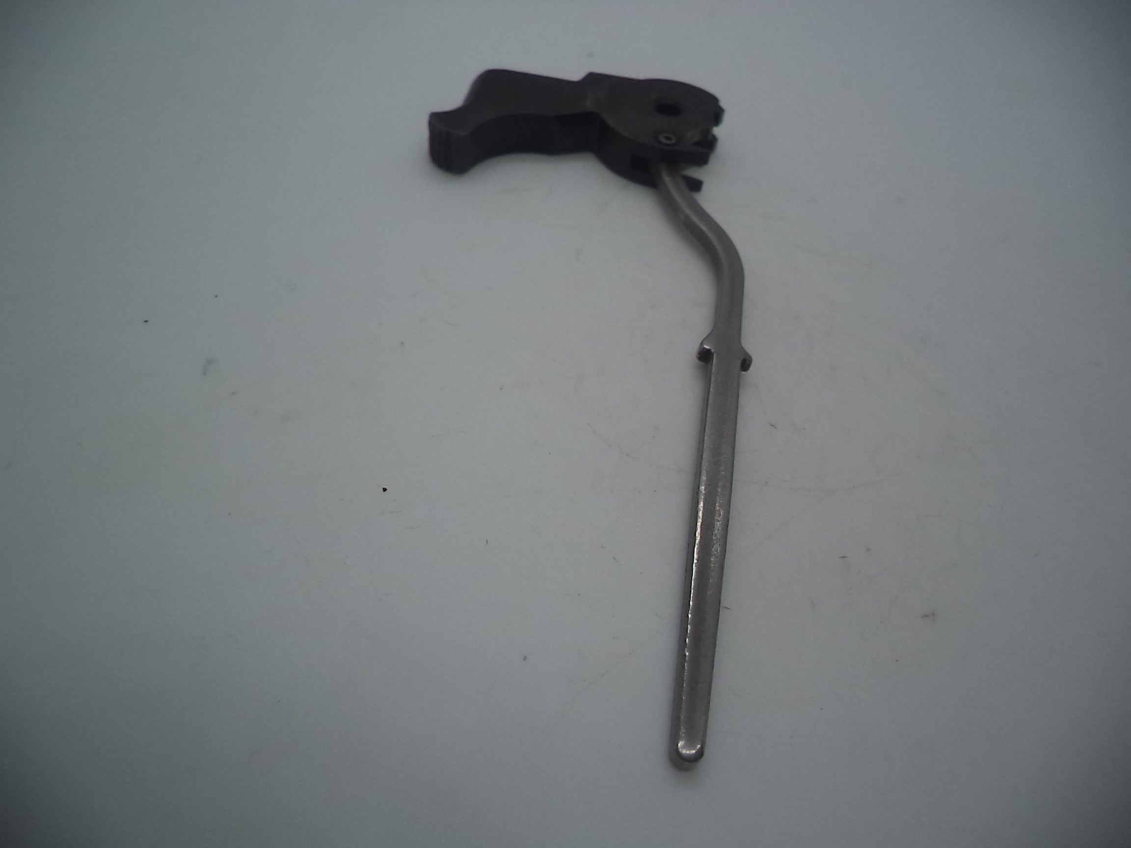 S&W Model 910 Hammer & Stirrup 91004 - 9mm Used Part