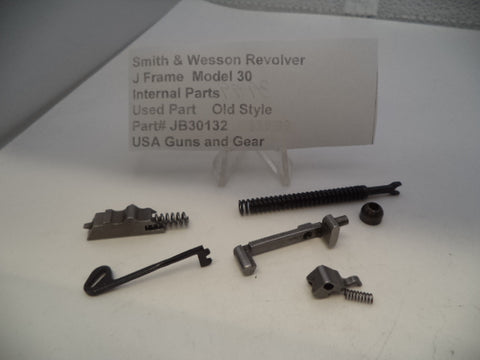 JB30132 S & W Revolver J Frame Model 30 internal Parts   .32 Long