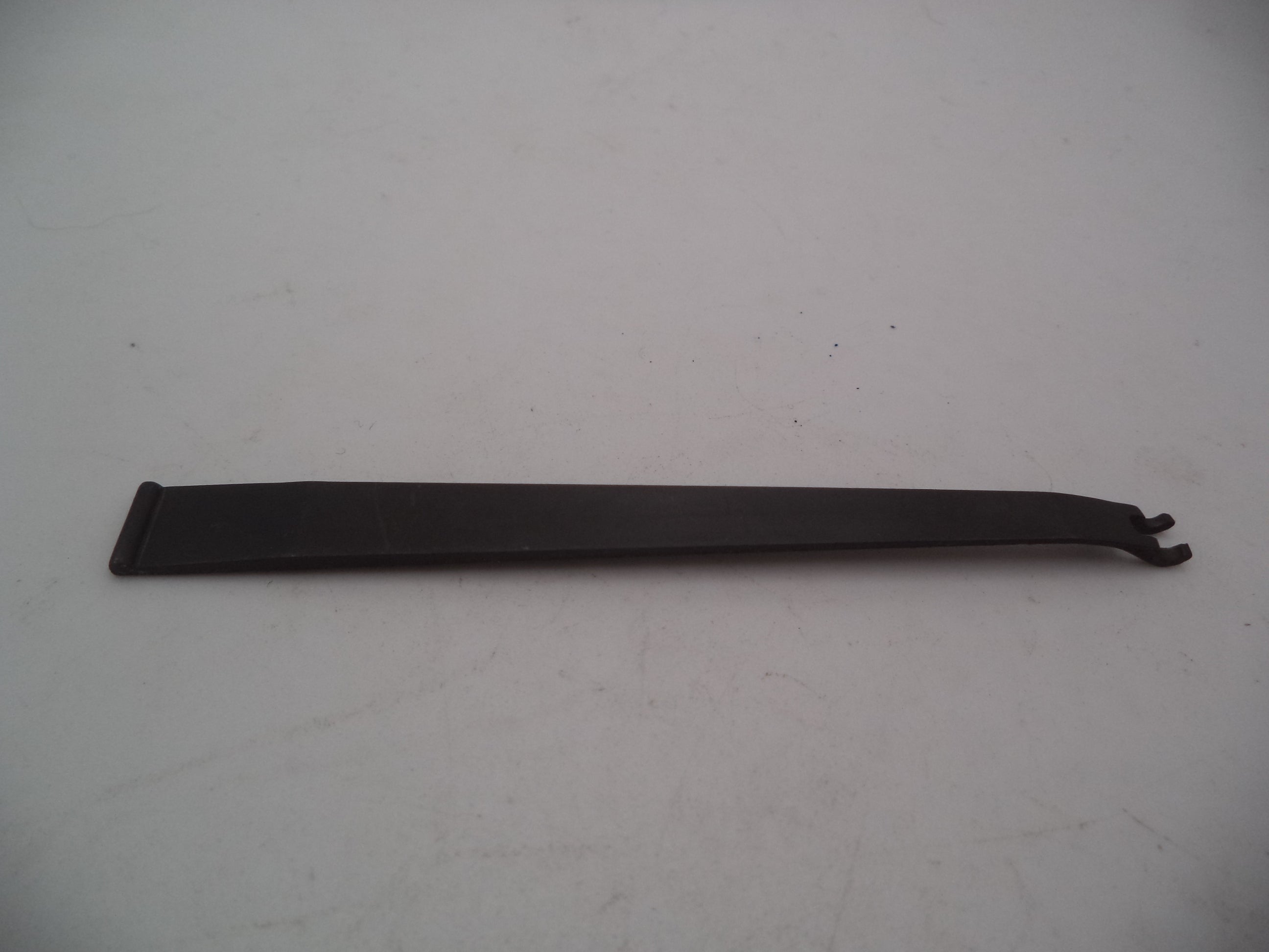 48141  Smith & Wesson K Frame Model 48 Main Spring .22MRF Used