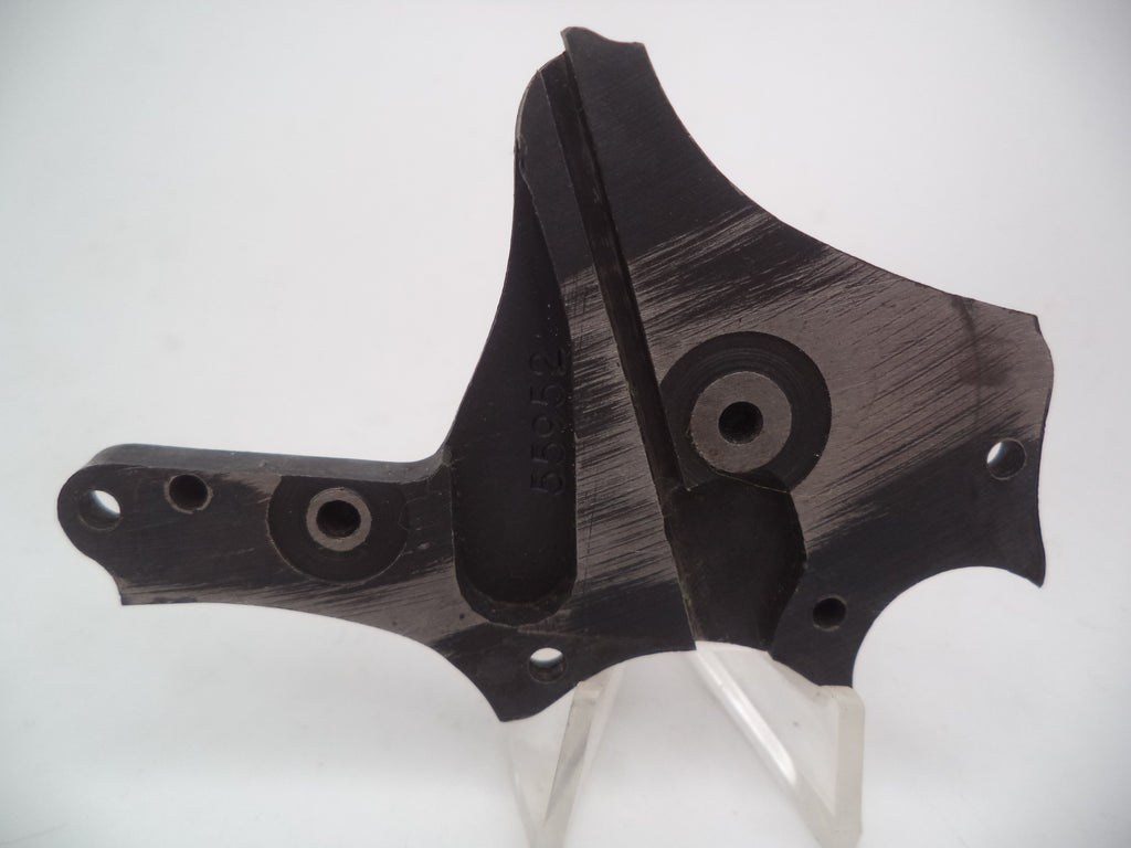 41179  Smith & Wesson K Frame Model 48 Side Plate & Screws .22MRF Used