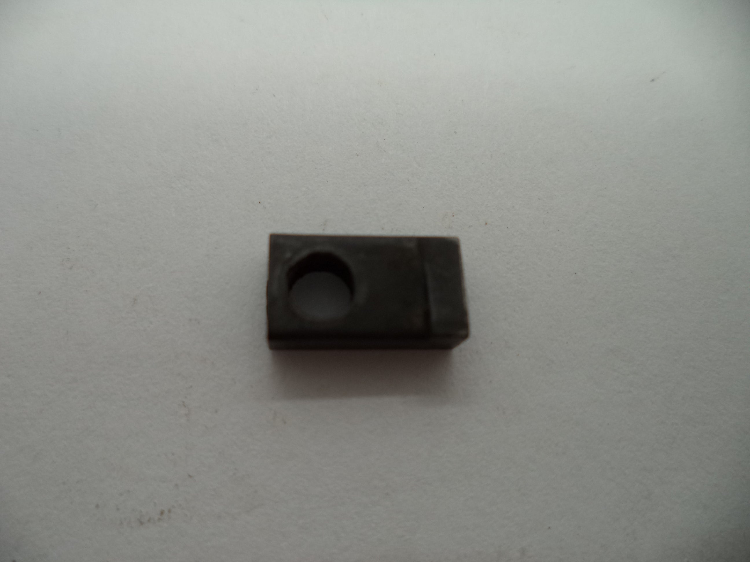 B22 Beretta Pistol Model 950-BS .25 ACP  Magazine Catch Used Part