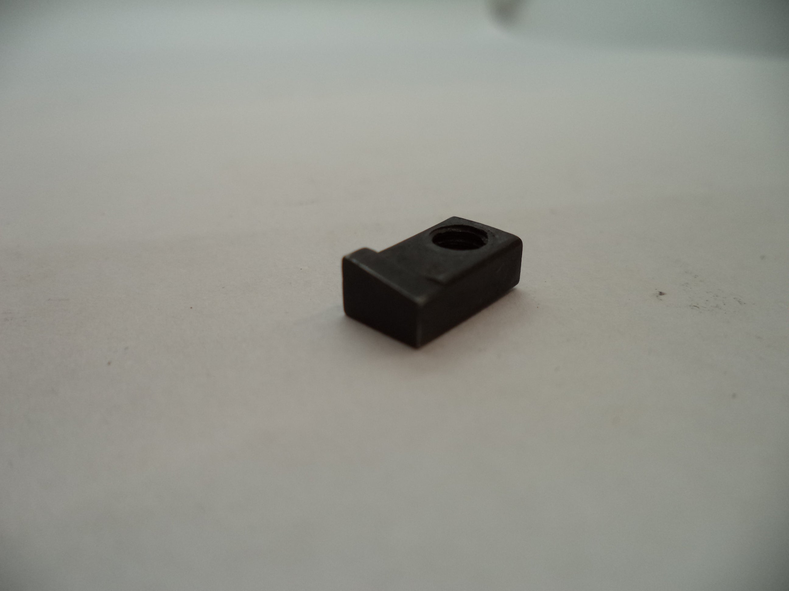 B22 Beretta Pistol Model 950-BS .25 ACP  Magazine Catch Used Part