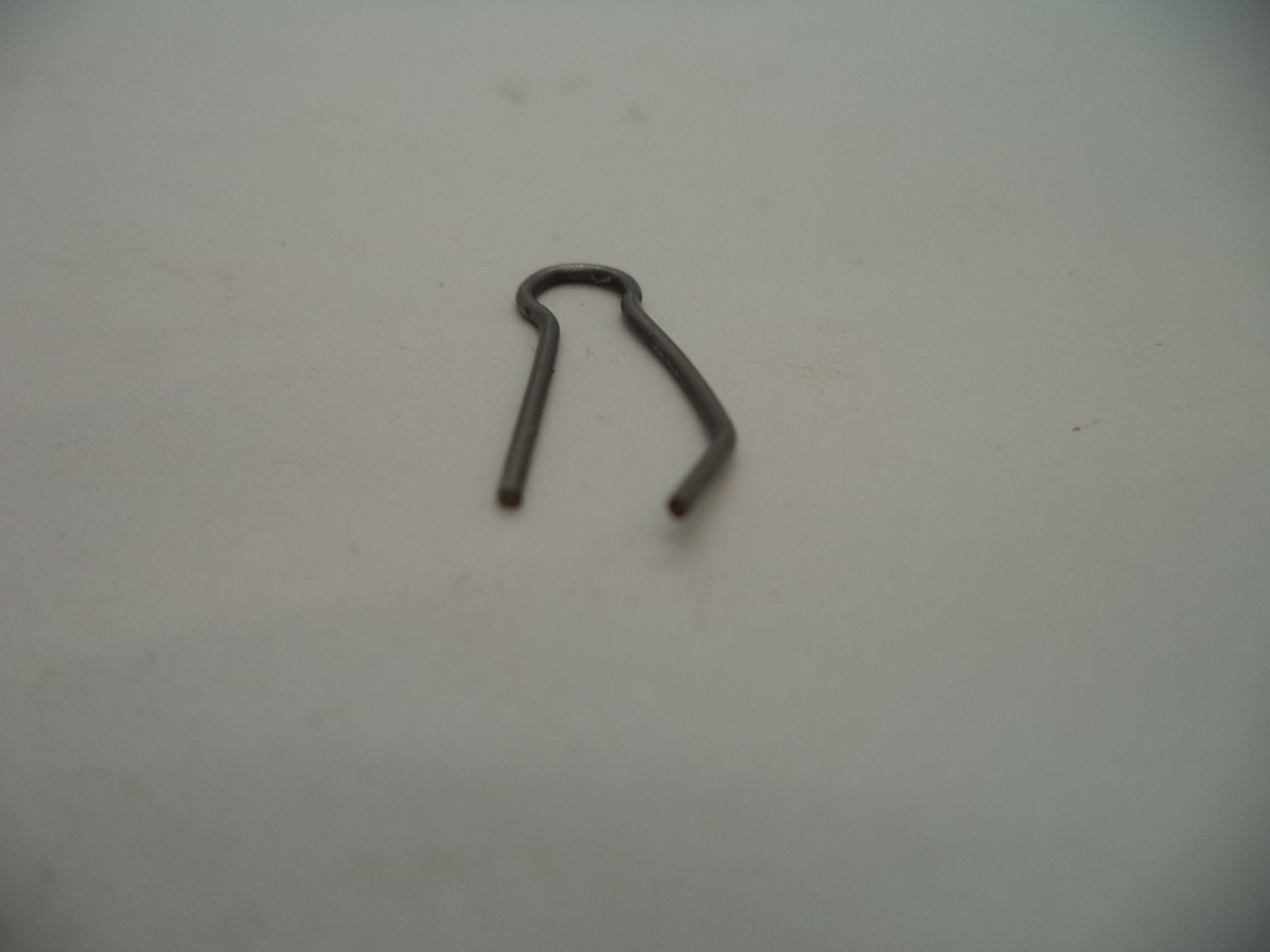 B18 Beretta Pistol Model 950-BS .25 ACP Sear Spring Used Part