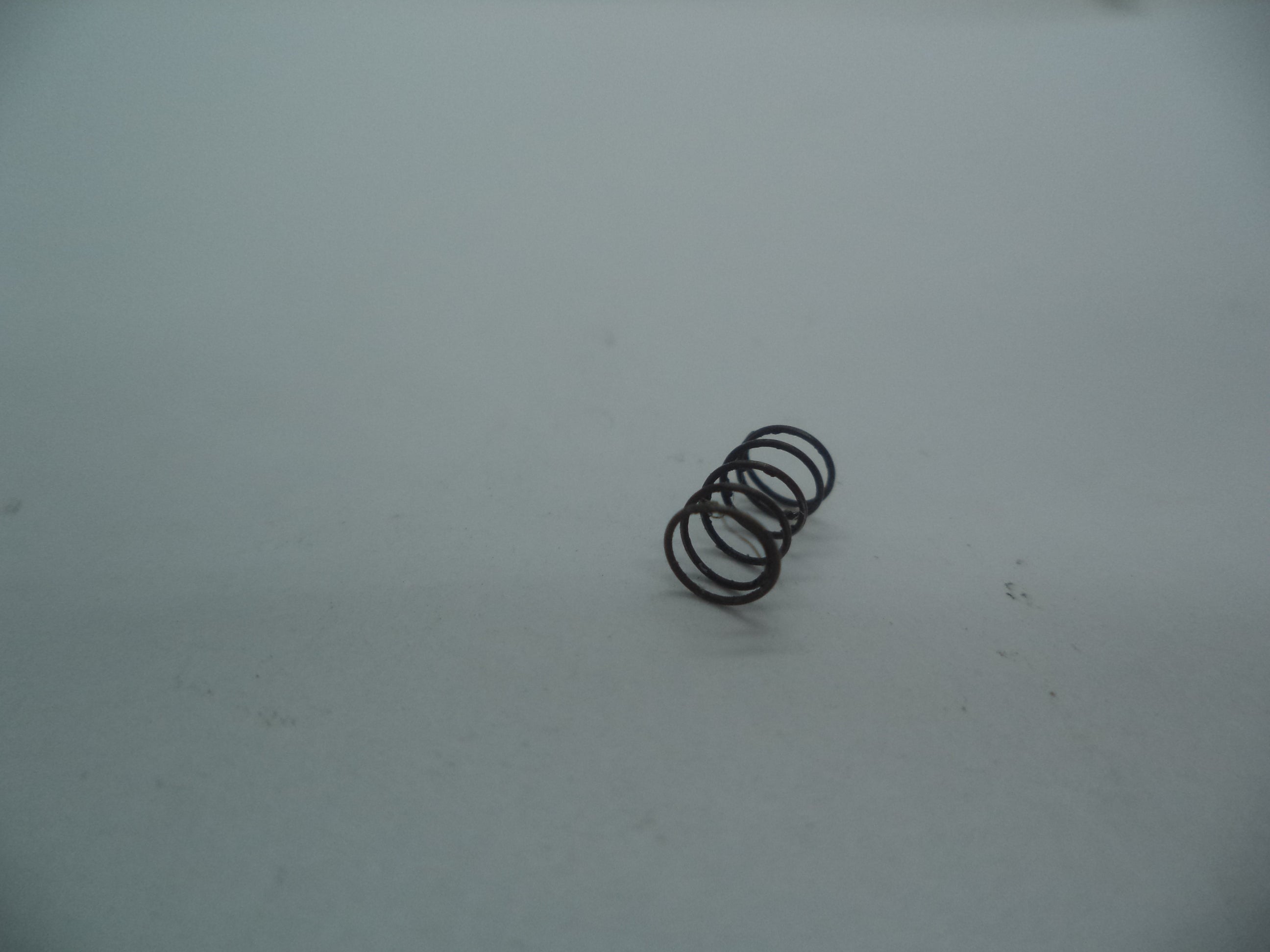 M659F1 Smith & Wesson Gun Part Model 659 Ejector Spring 9MM Used