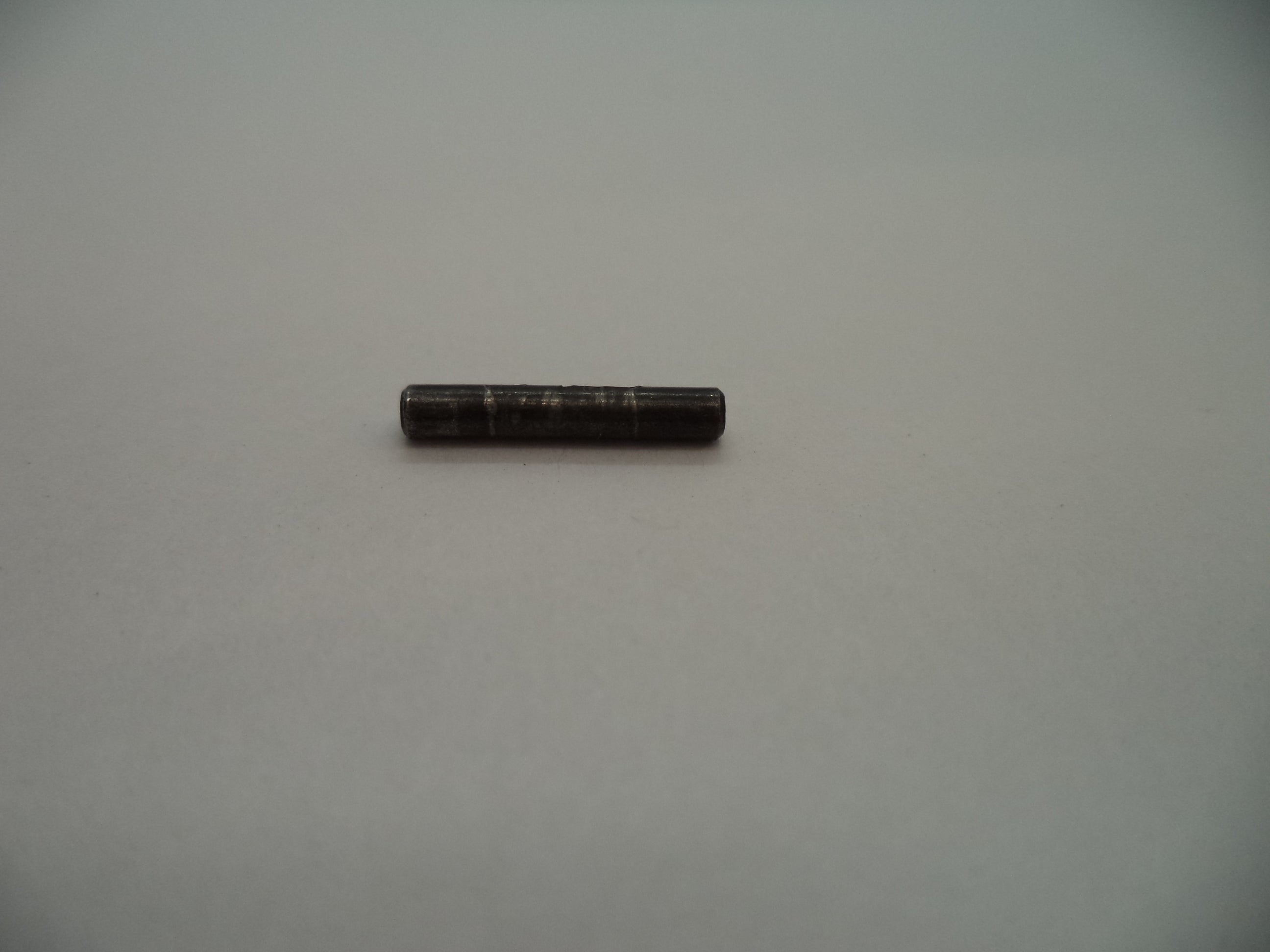 B19 Beretta Pistol Model 950-BS .25 ACP Sear Pin Used Part