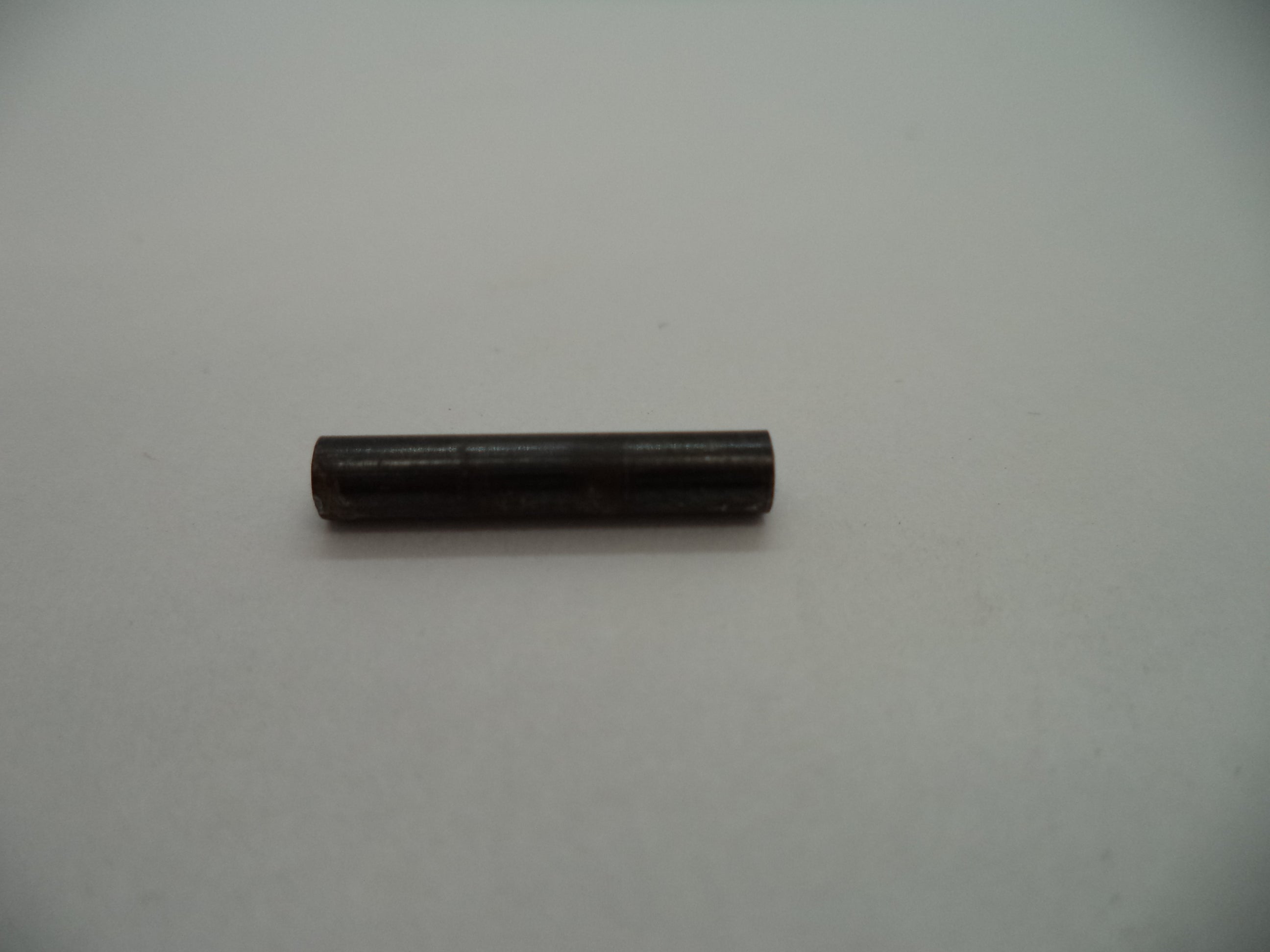 B27 Beretta Pistol Model 950-BS .25 ACP Trigger Pin Used Part