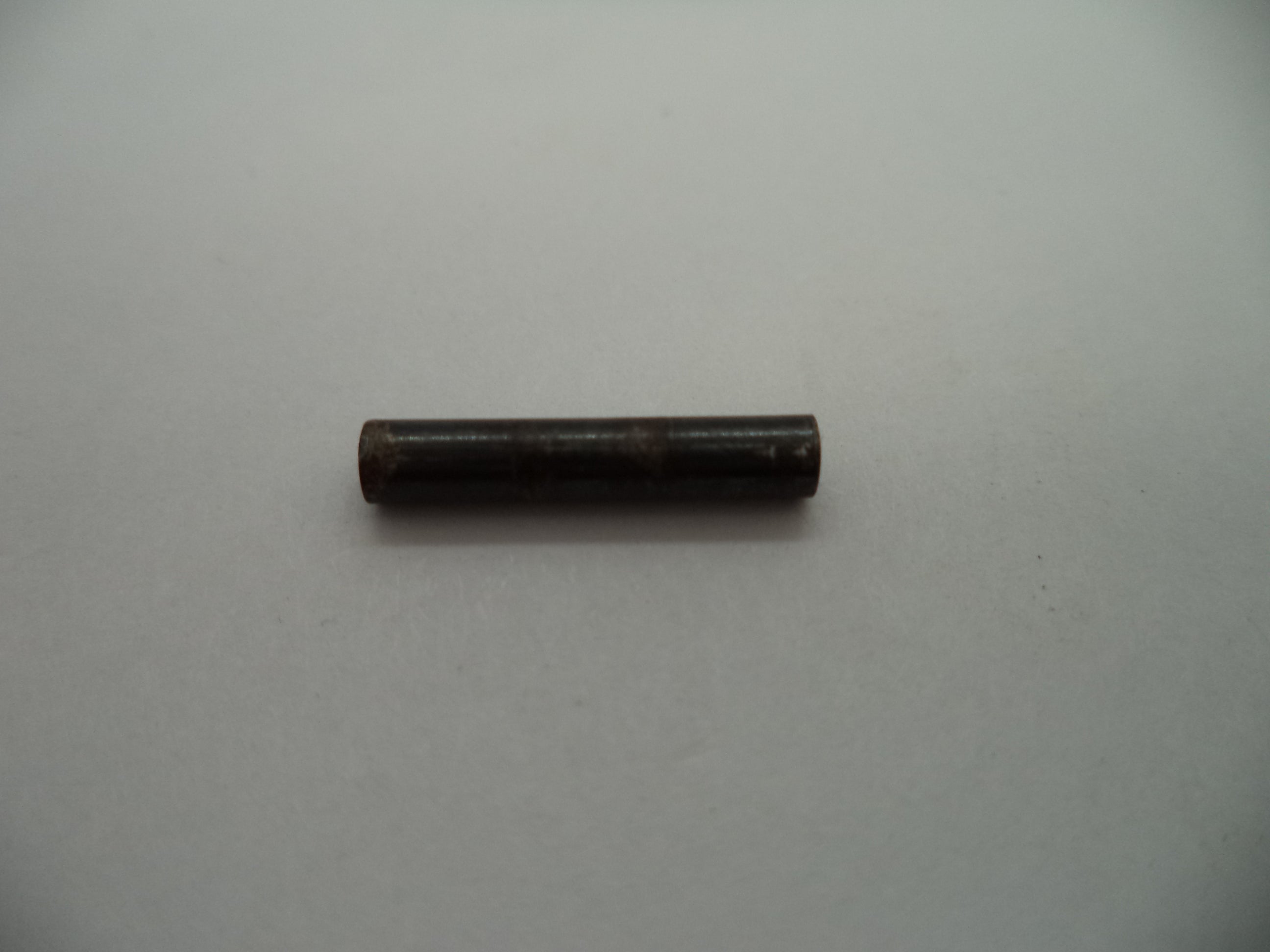 B27 Beretta Pistol Model 950-BS .25 ACP Trigger Pin Used Part