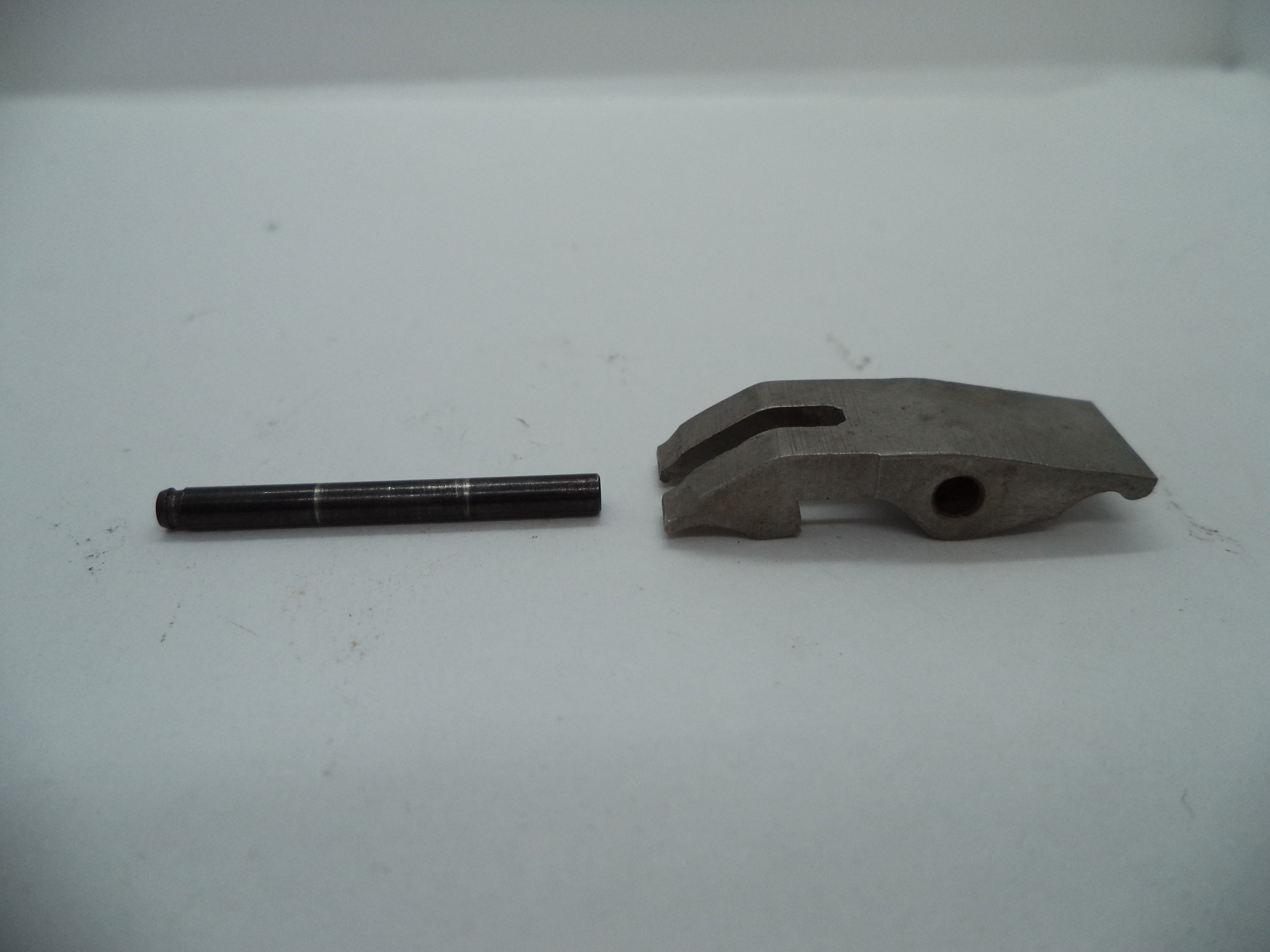 M5904N S&W Model 5904 Lever & Pin - 9mm Used Part