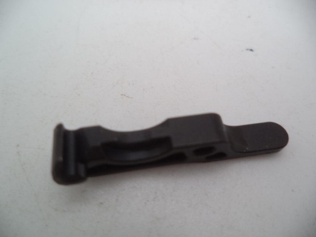 Smith & Wesson SD9VE SD40VE Extractor - Factory OEM Replacement 397070000