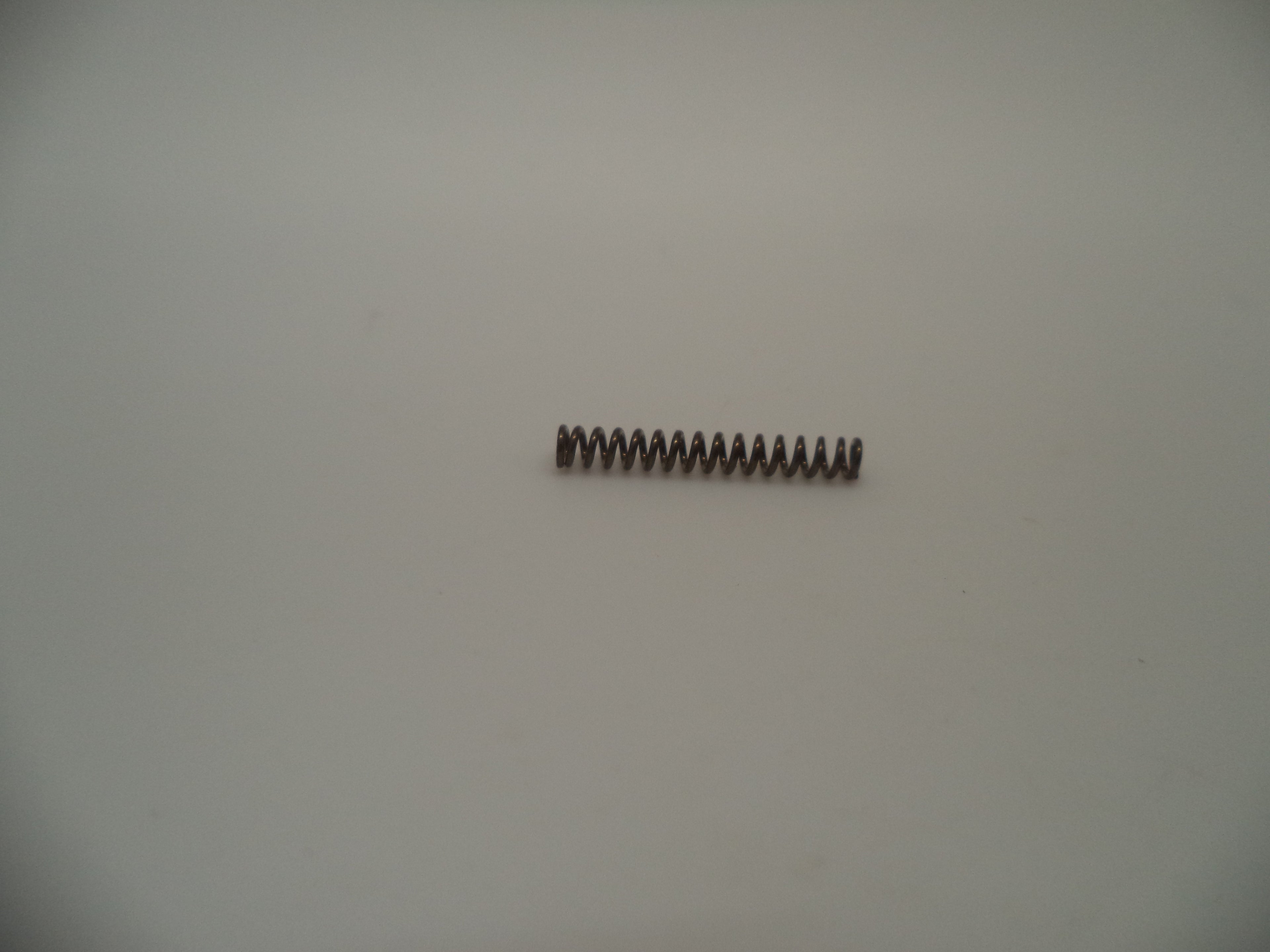 Smith & Wesson M&P Shield 45 M2.0 Extractor Linear Spring Factory OEM 3005866