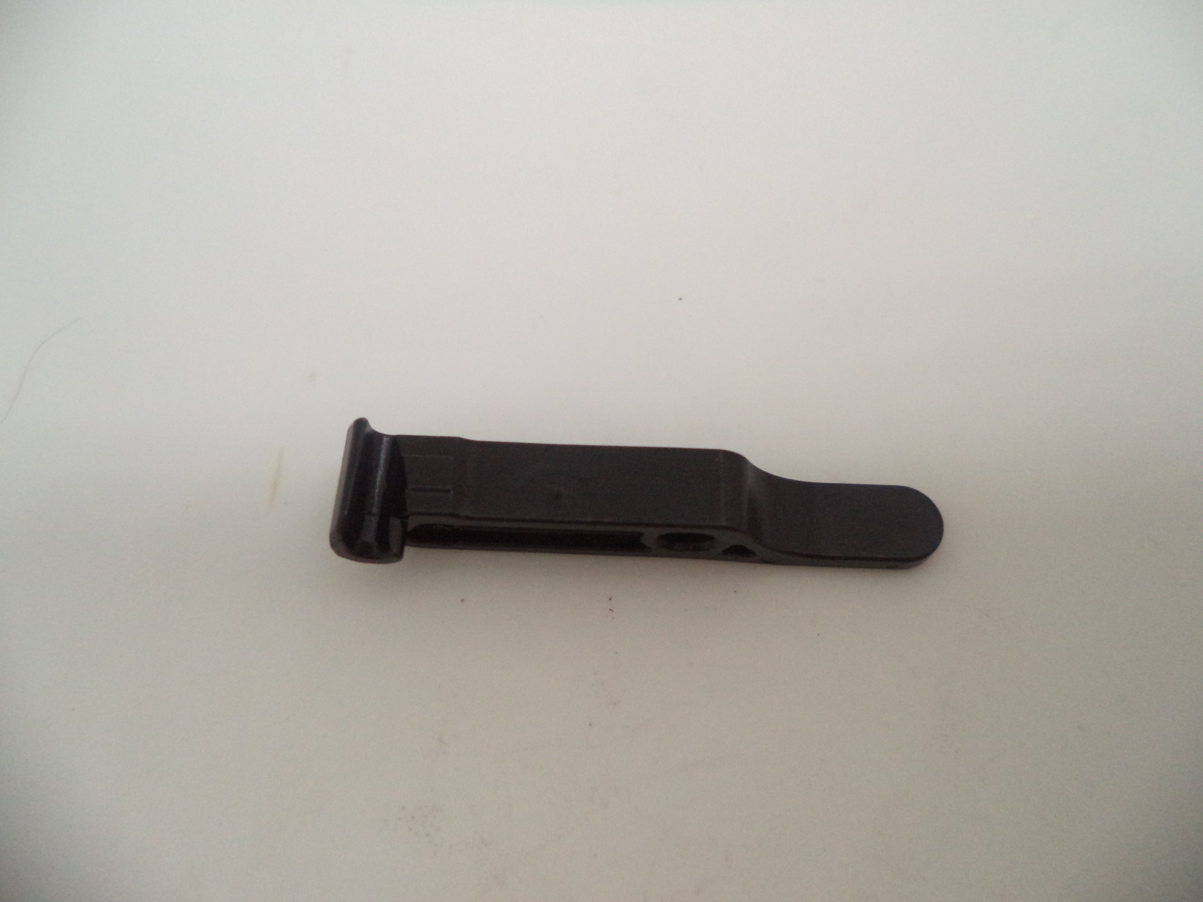 Smith & Wesson M&P Shield M2.0/Plus Extractor - 9mm/.40/.45 - Factory OEM 3001604