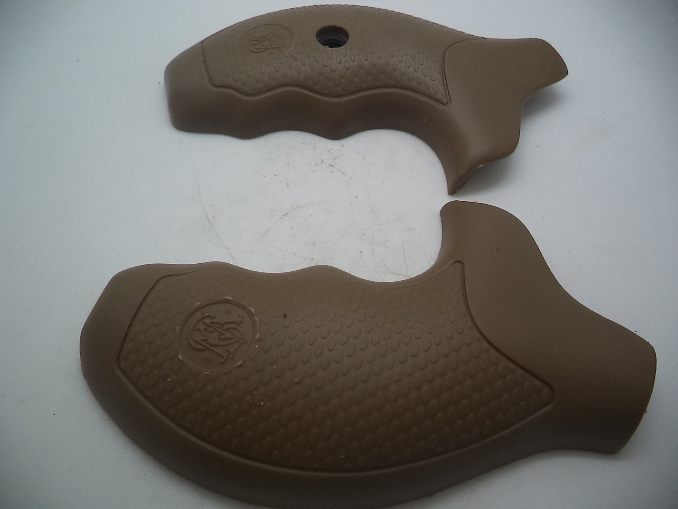 3007235 S&W J Frame Revolver Model 360PD Combat Grips FDE
