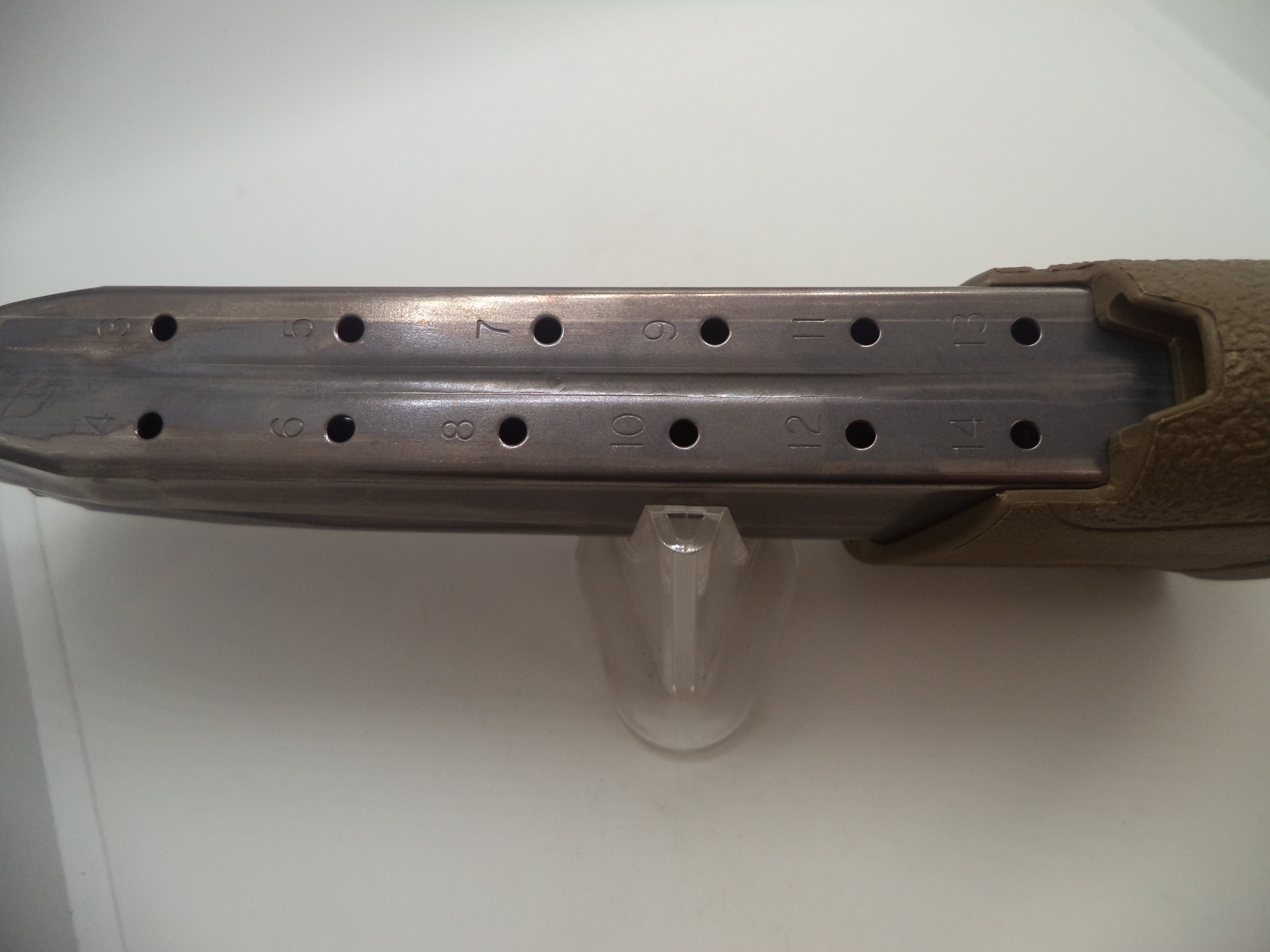 Smith & Wesson Pistol M&P 45 14 Round Magazine Brown 194770000