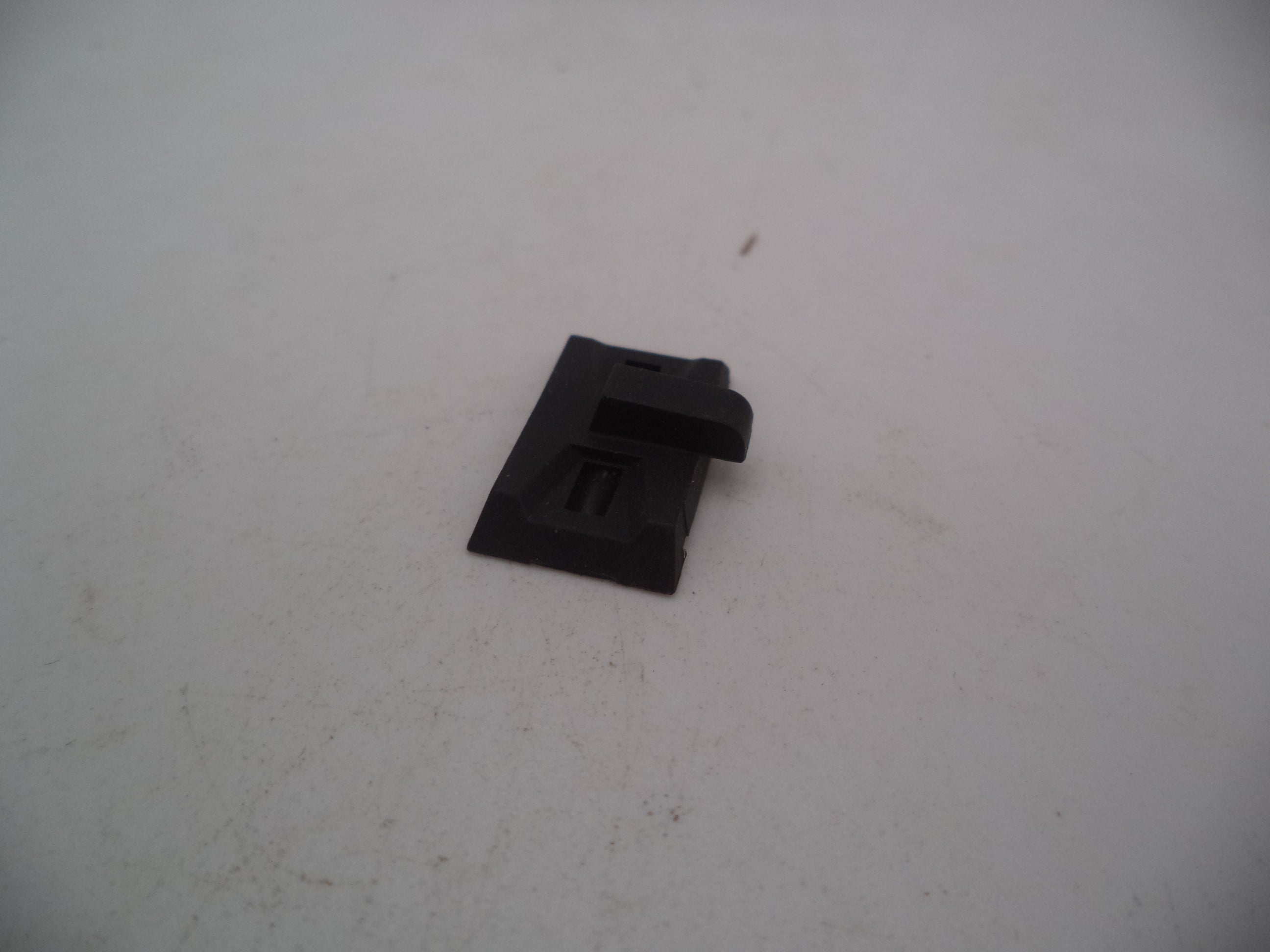 Smith & Wesson Model 908 Front Sight Assembly - 9mm - Factory New - 239850000