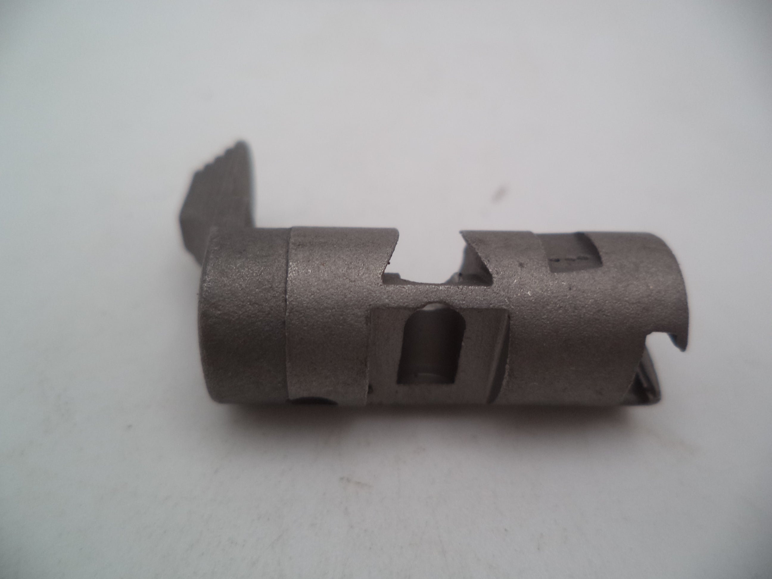 SW Ambidextrous Manual Safety Body 106300000