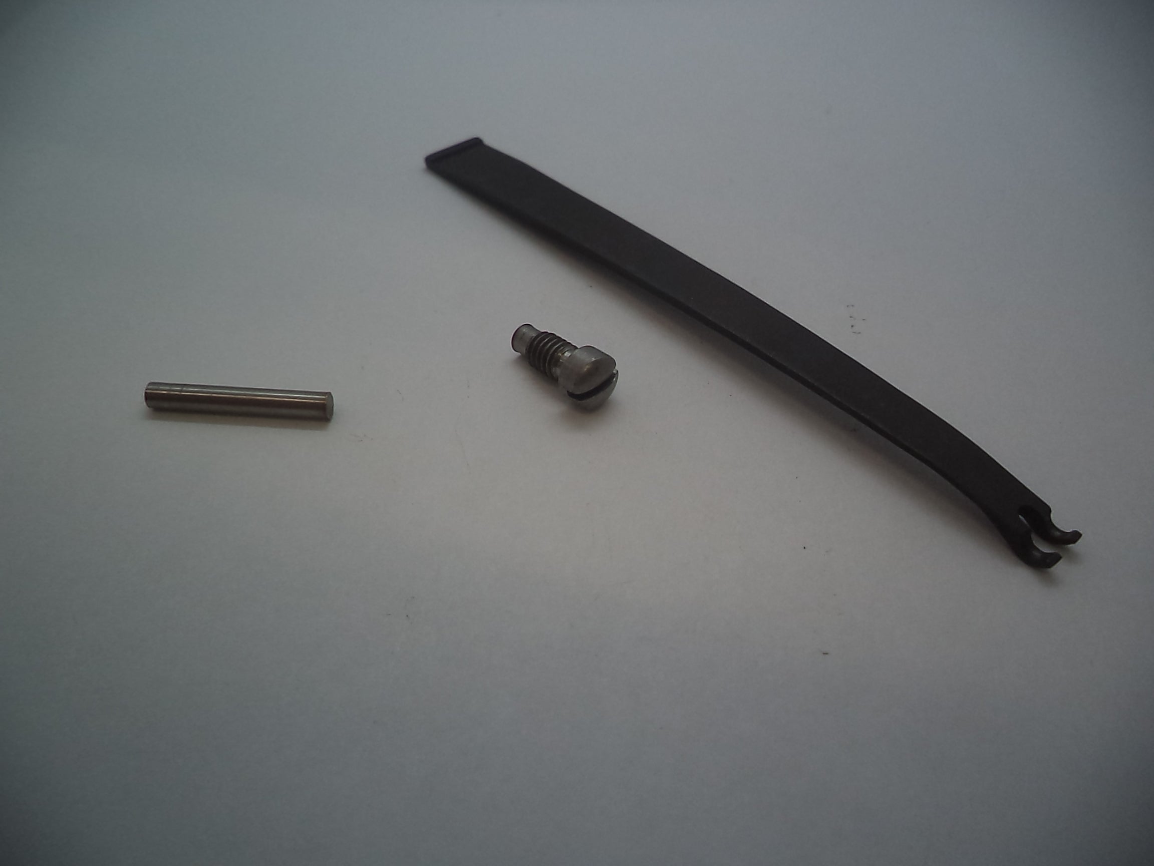 N424 Smith & Wesson Used N frame Model 625 BLK .45ACP Mainspring & Strain screw -                                USA Guns And Gear-Your Favorite Gun Parts Store