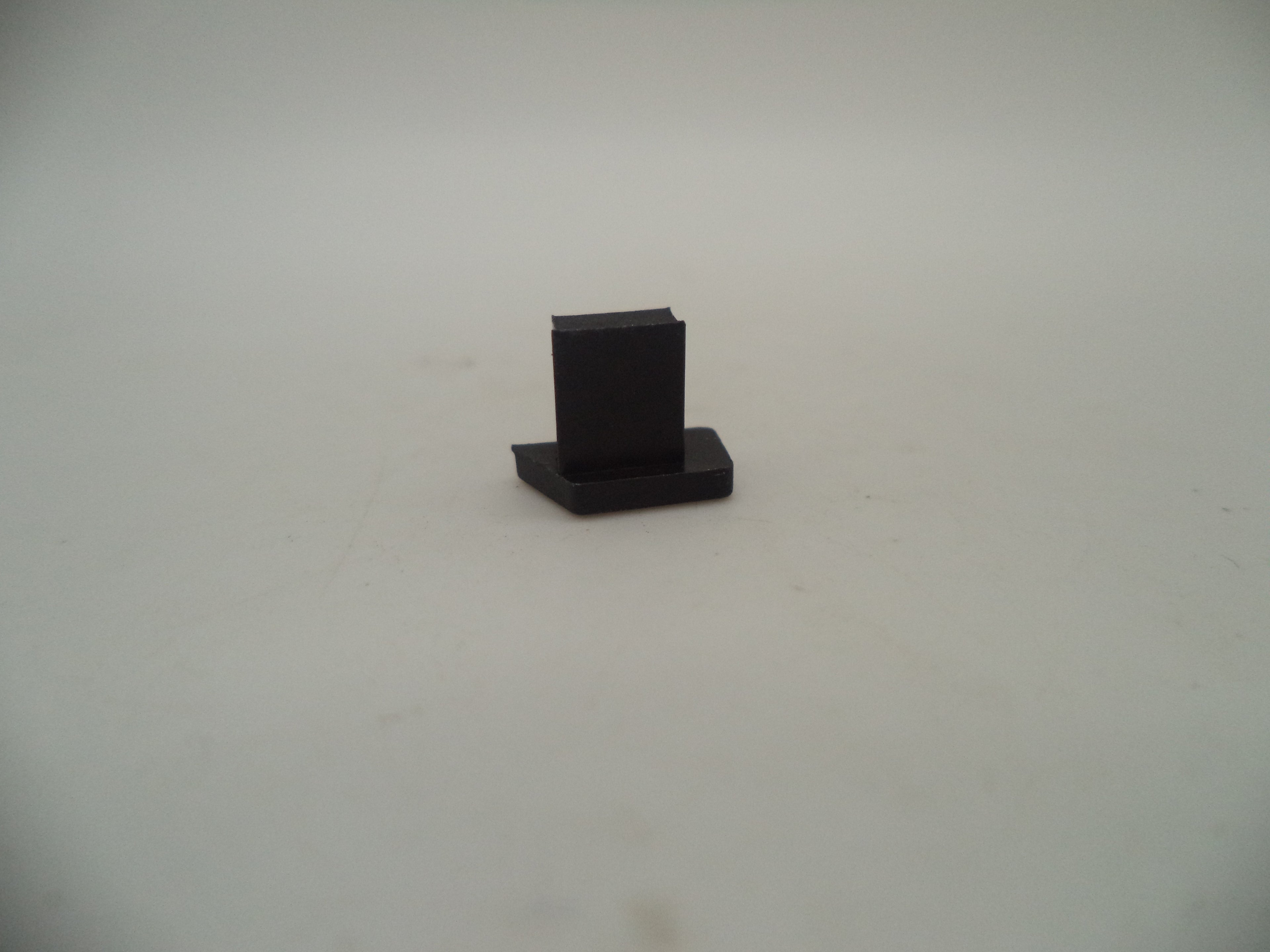 Smith & Wesson M&P Frame Plug Manual Safety Black 9mm/40/45 M1.0/M2.0 | OEM 392460000