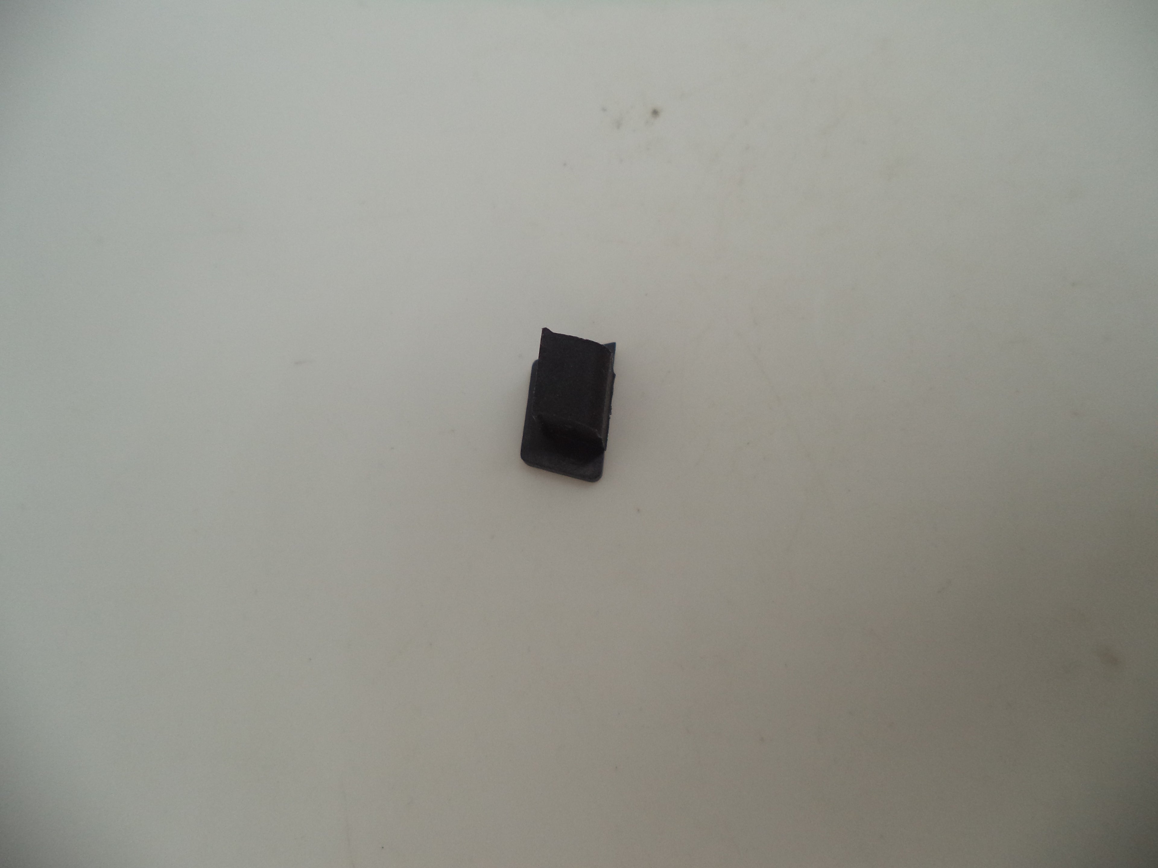 Smith & Wesson M&P Frame Plug Manual Safety Black 9mm/40/45 M1.0/M2.0 | OEM 392460000