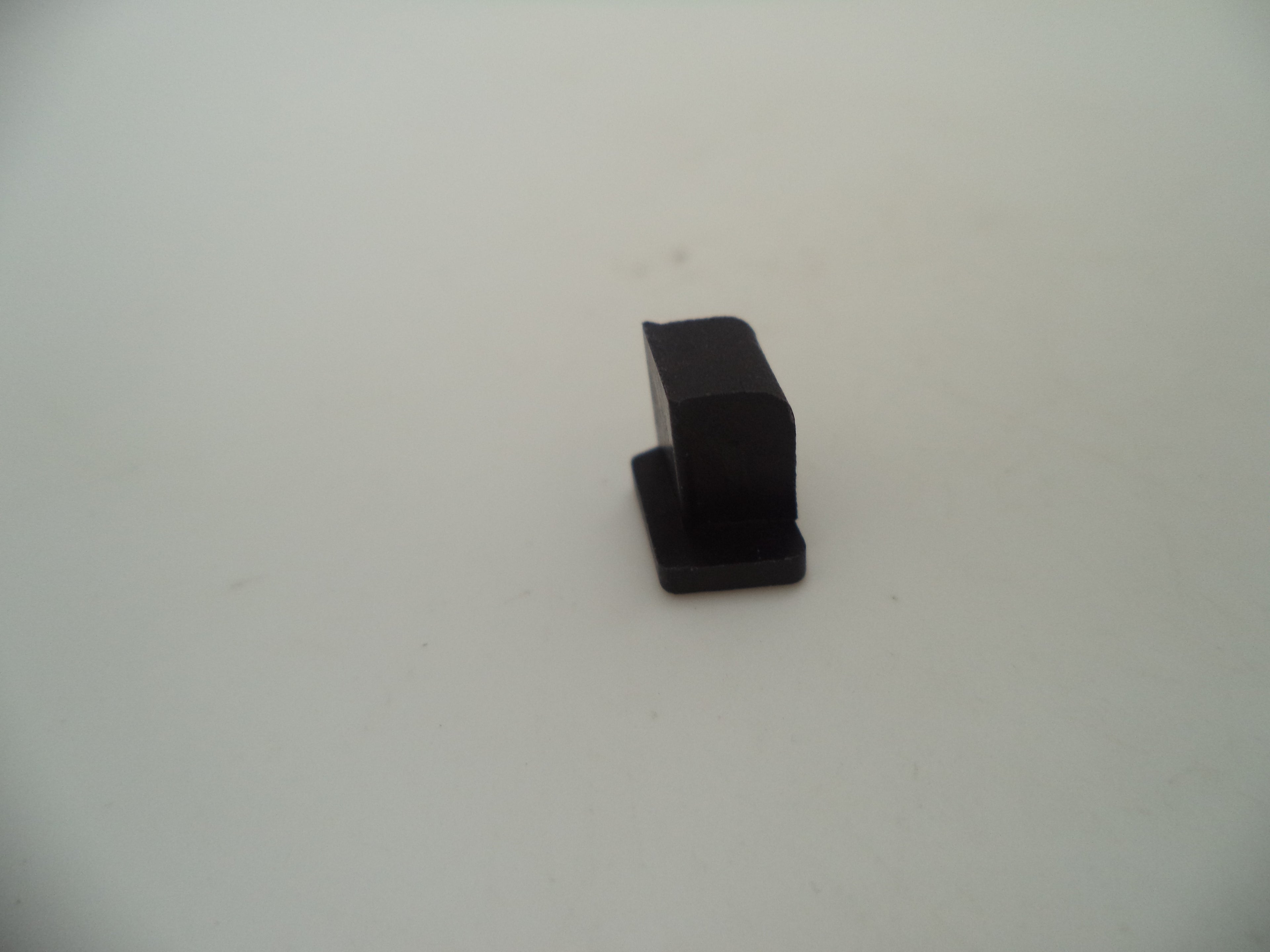 Smith & Wesson M&P Frame Plug Manual Safety Black 9mm/40/45 M1.0/M2.0 | OEM 392460000