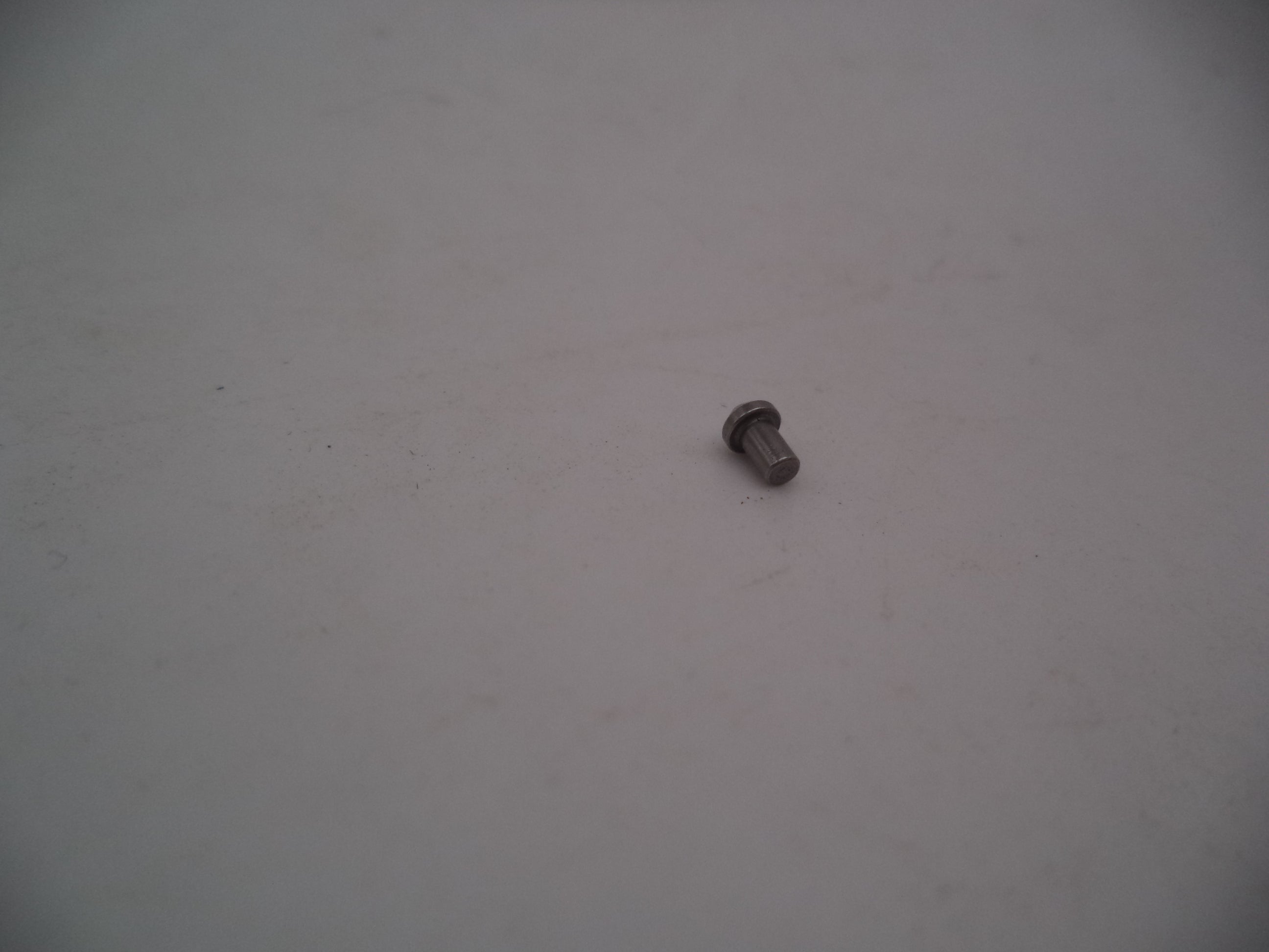 Smith & Wesson Revolver Detent Plunger Yoke Lock Factory New Part 3001313