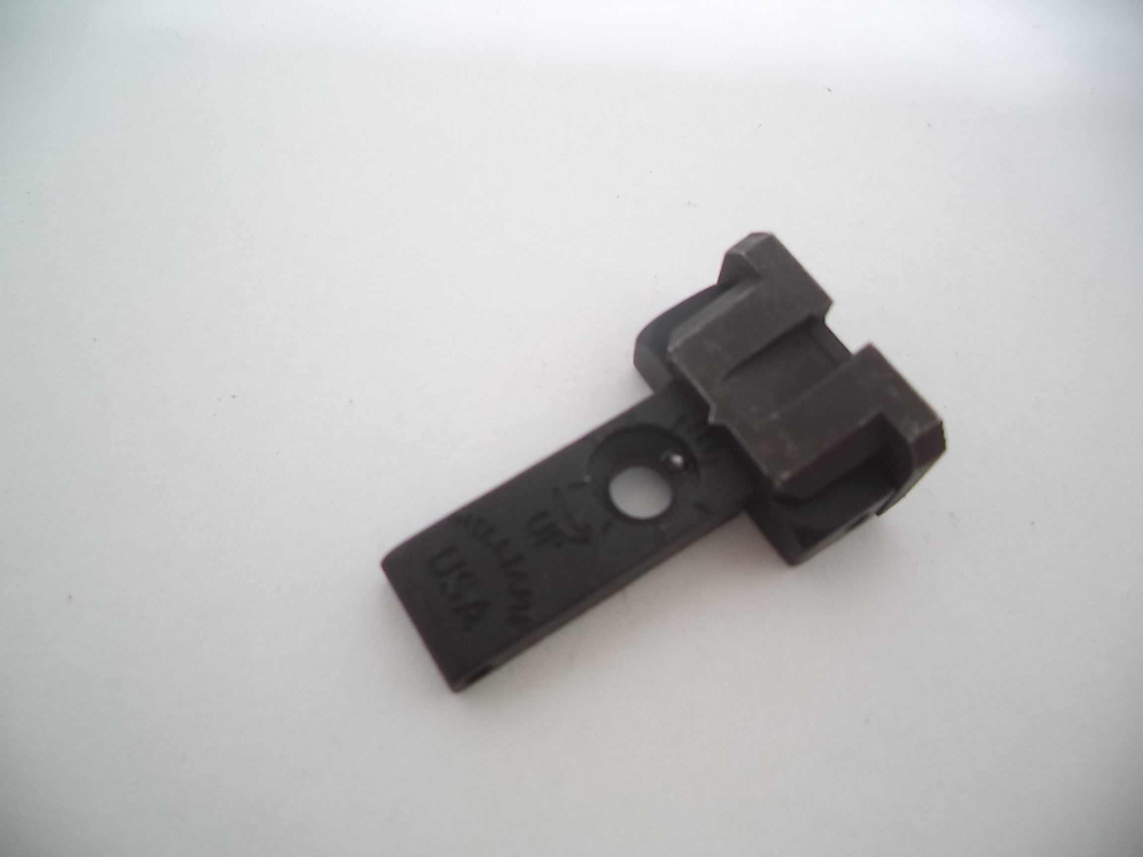 Smith & Wesson SW22 Victory Rear Partridge Sight 3002007