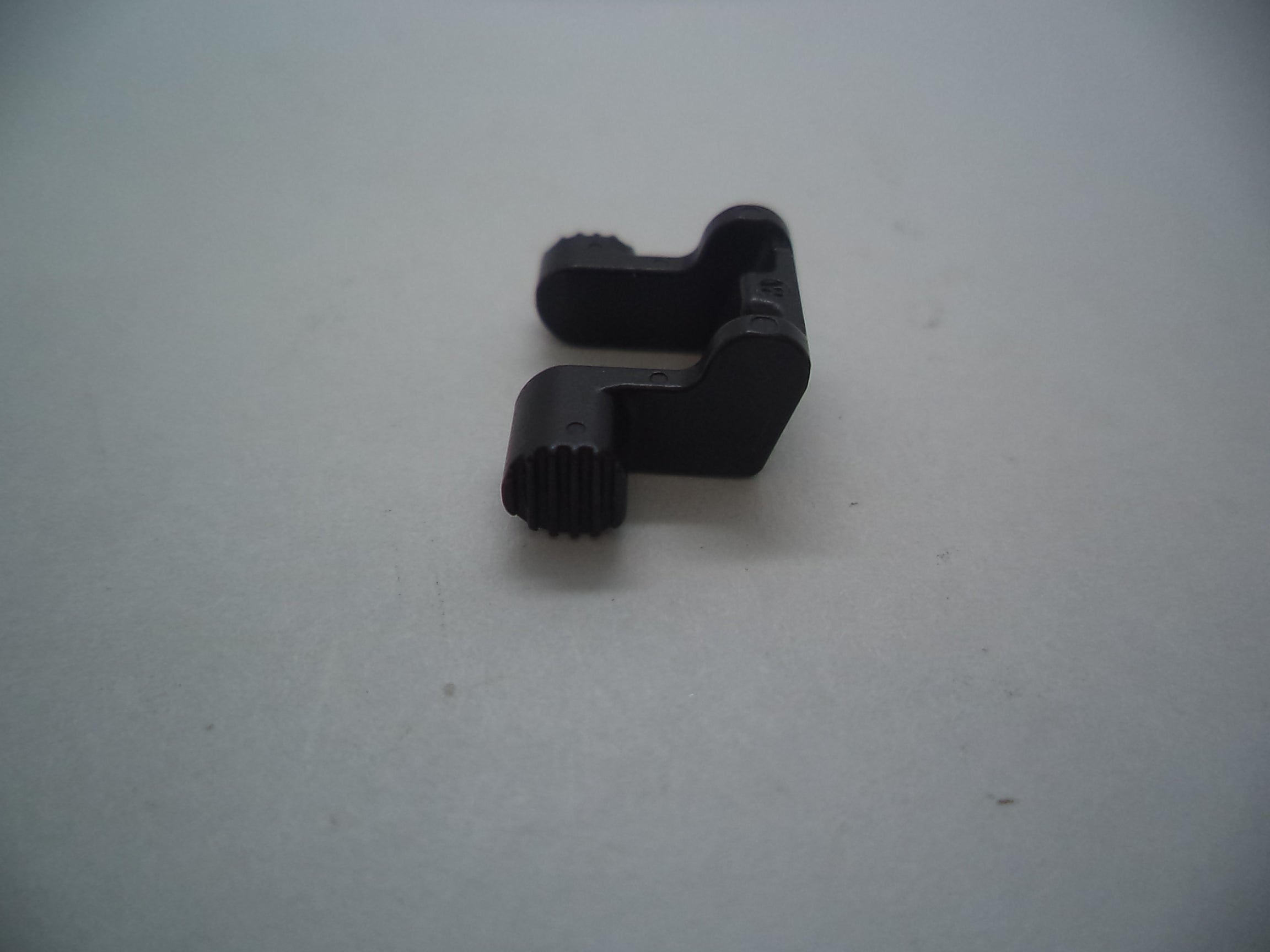 M&P 380 Shield EZ Magazine Loading Button New 3005550