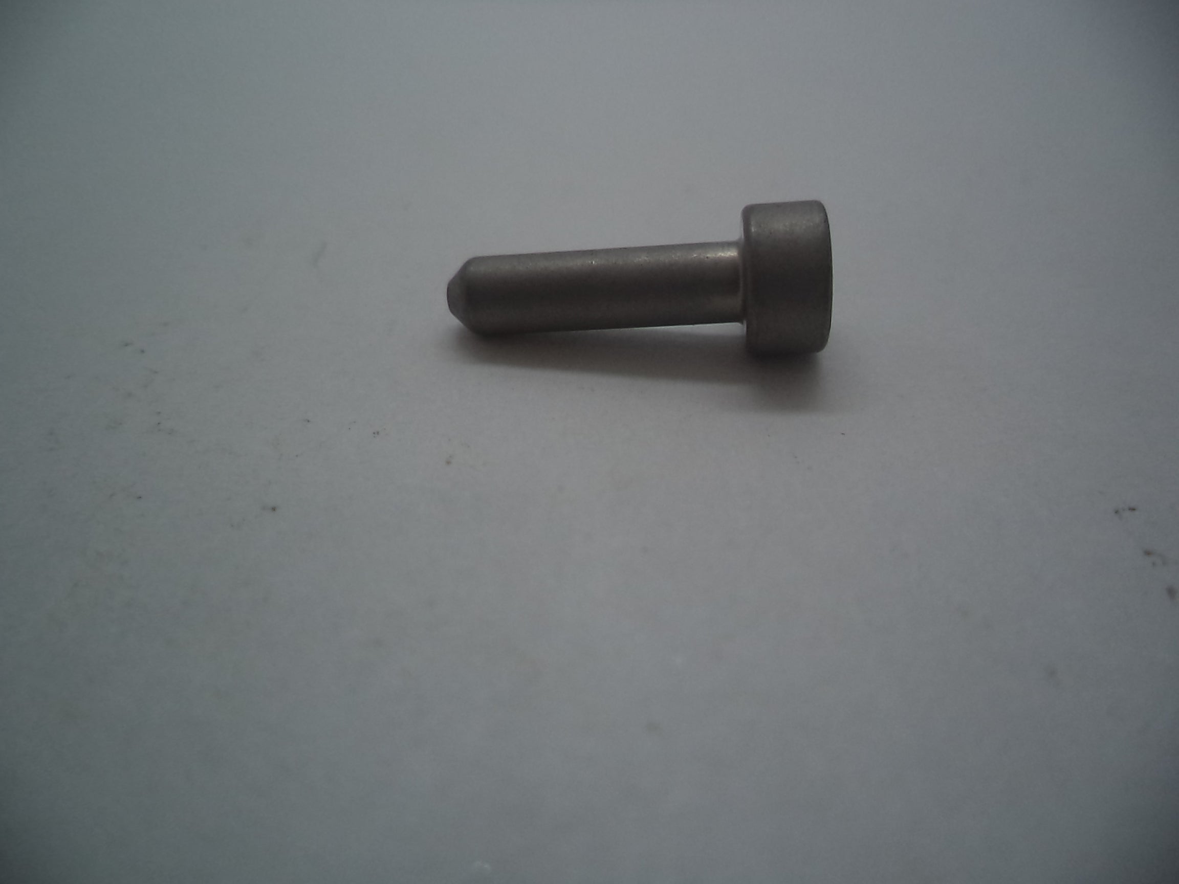 SW22 Victory Mainspring Cup | Smith & Wesson Part 3000698