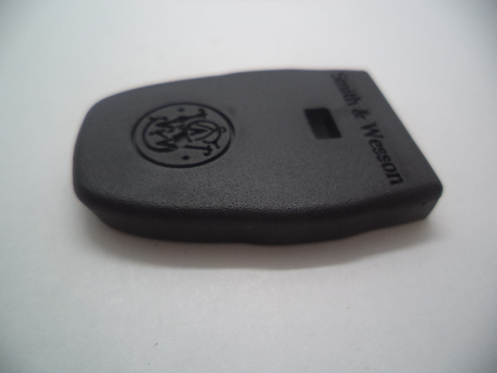 396590000 Smith & Wesson 9mm SDVE Magazine Butt Plate