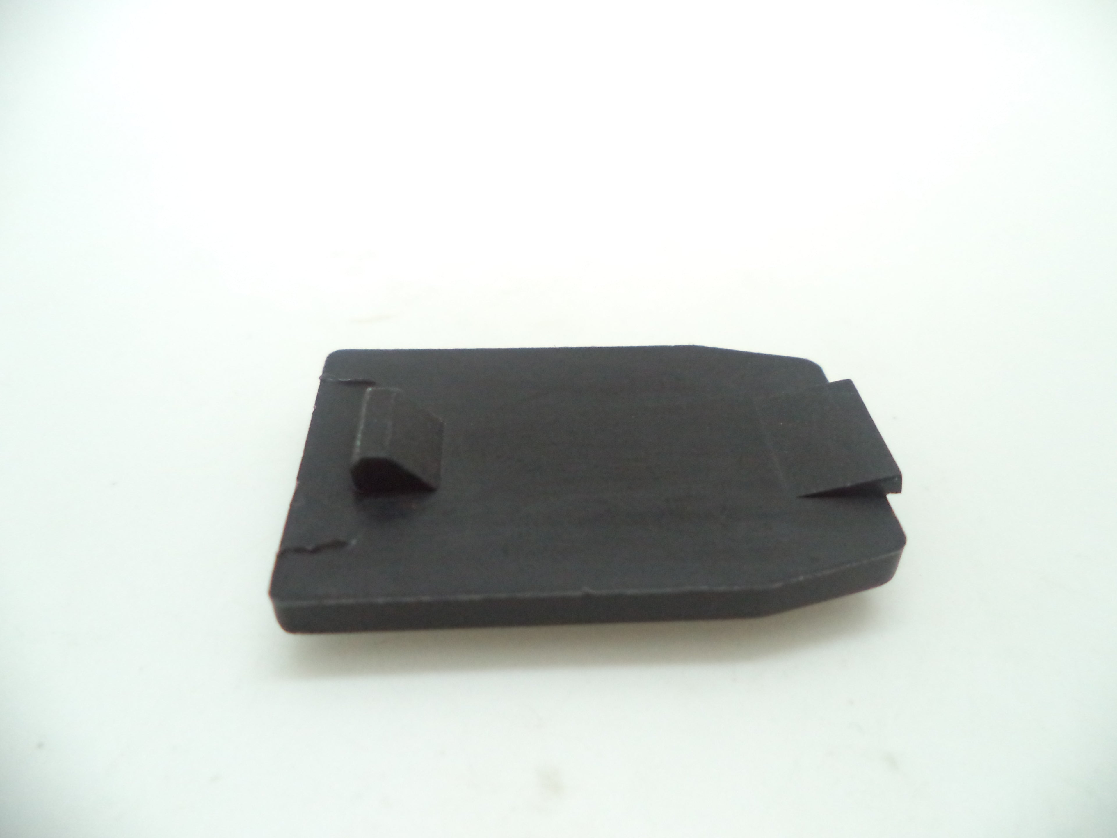 Smith & Wesson M&P 9/40 Magazine Buttplate Catch | OEM 398330000