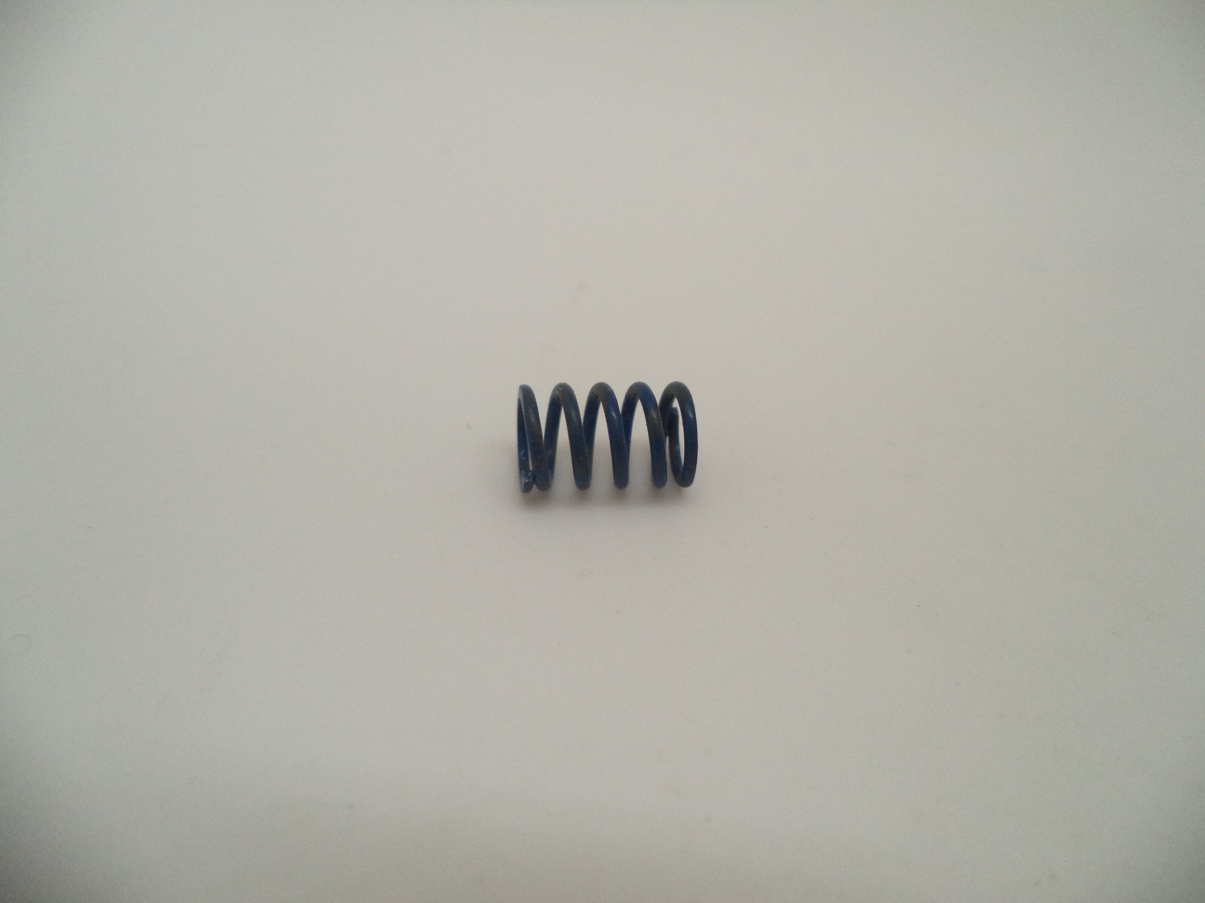 Smith & Wesson M&P Shield 40 Extractor Spring - .40 S&W - Factory OEM 425580000