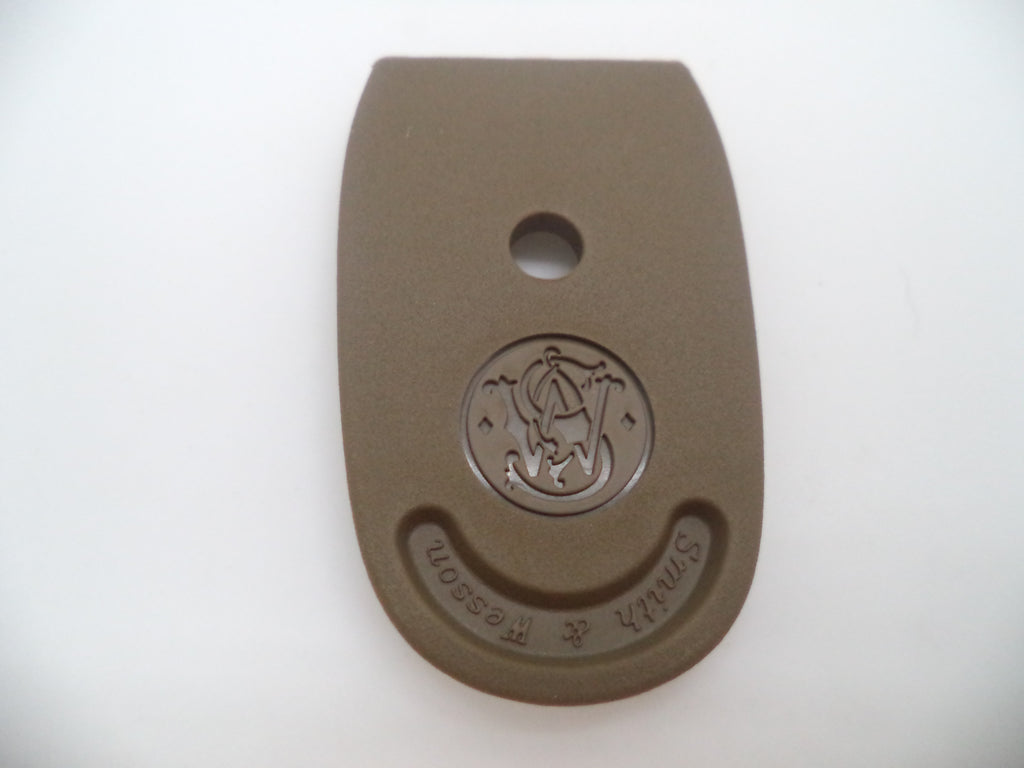 Smith & Wesson M&P9 Full Size Magazine Buttplate - FDE (Round Hole)