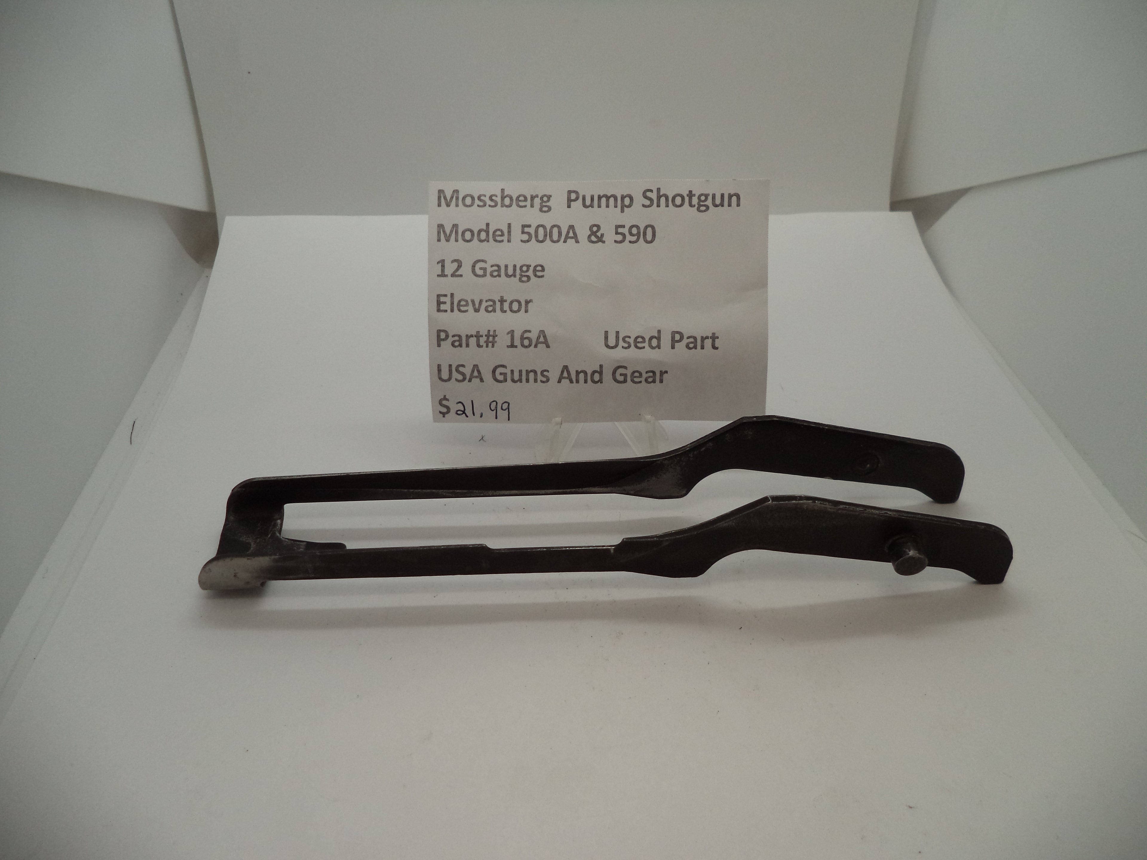 16A Mossberg 12 Gauge Pump Shotgun Model 500A & 590 Used Elevator