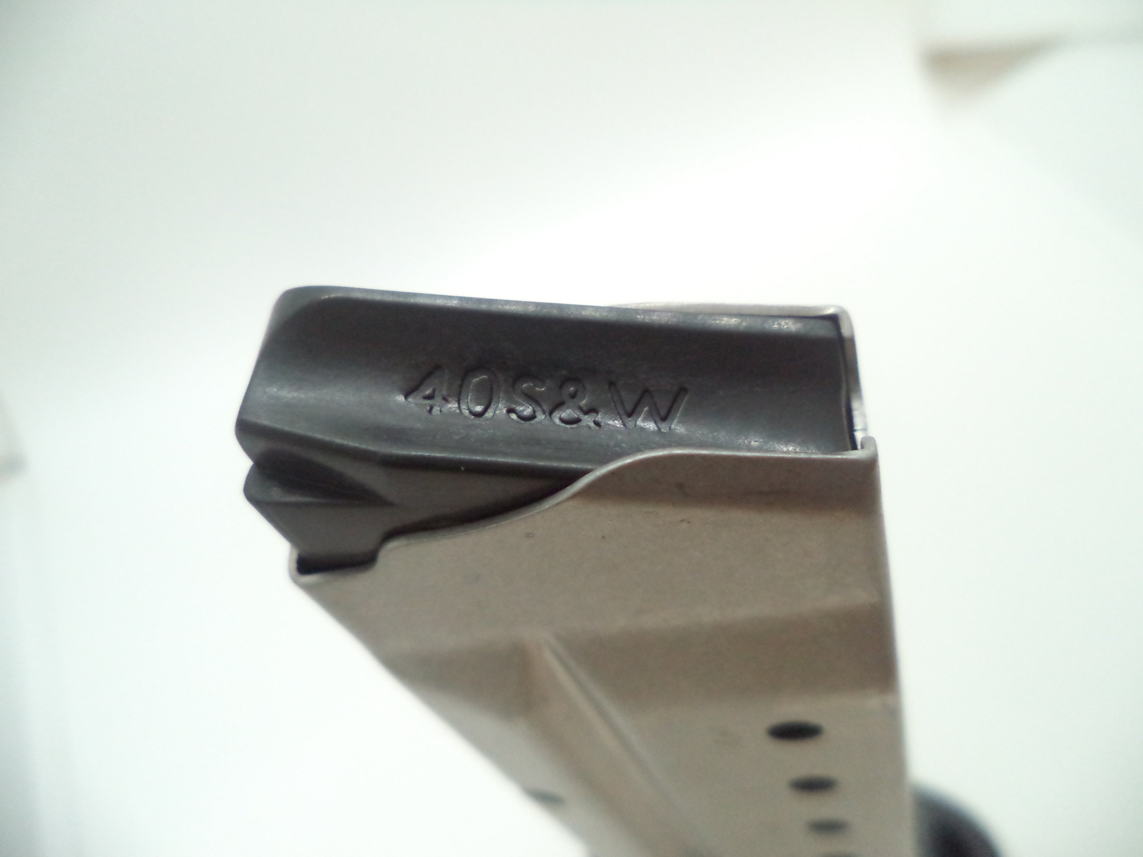 Smith & Wesson M&P Shield 40 Magazine - 7 Round .40 S&W - Factory OEM 199340000